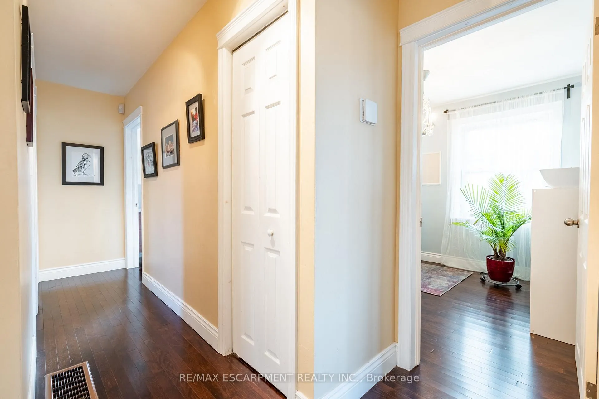 Photo 11 of 702 Seventh Avenue, Hamilton, Hampton Heights — HOMEH