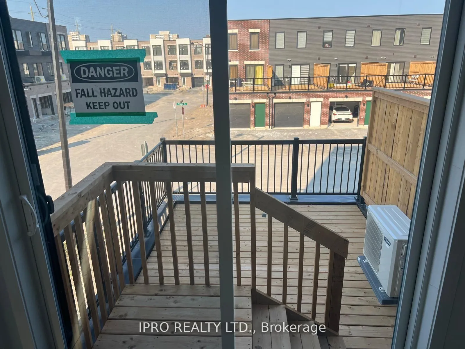 Photo 20 of 191 Monarch Avenue, Ajax, Central — HOMEH