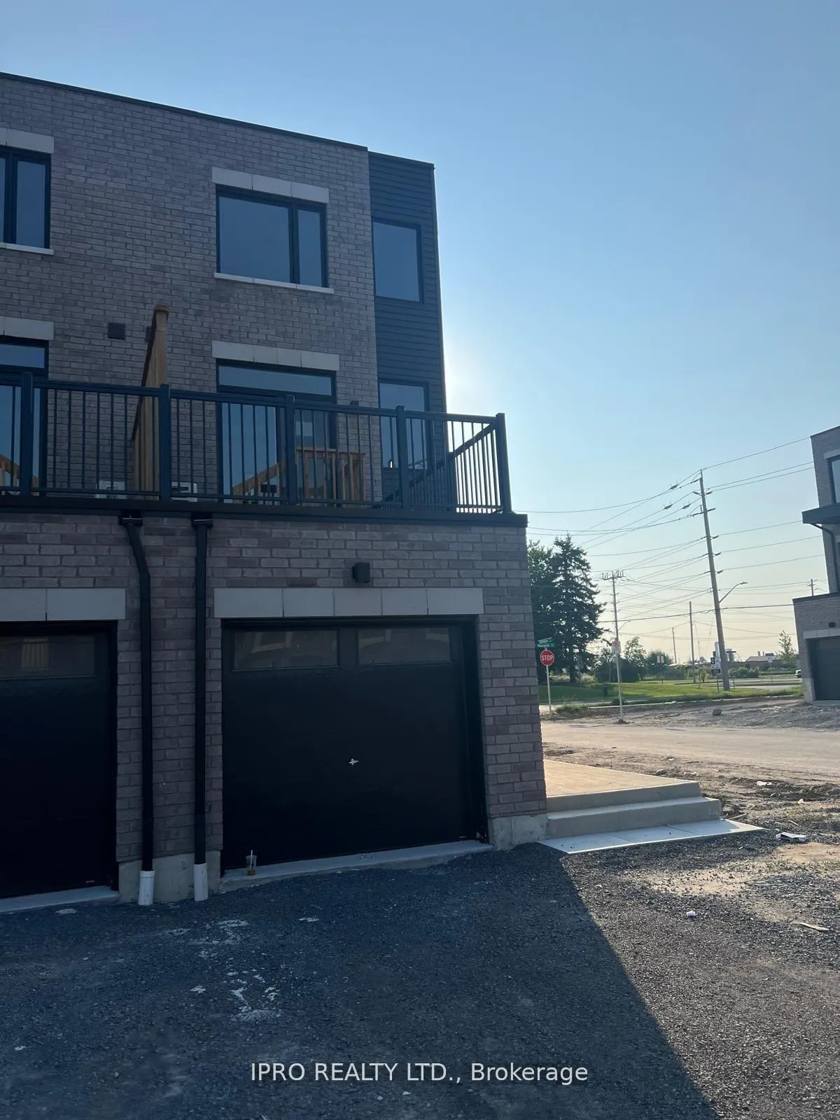 Photo 24 of 191 Monarch Avenue, Ajax, Central — HOMEH