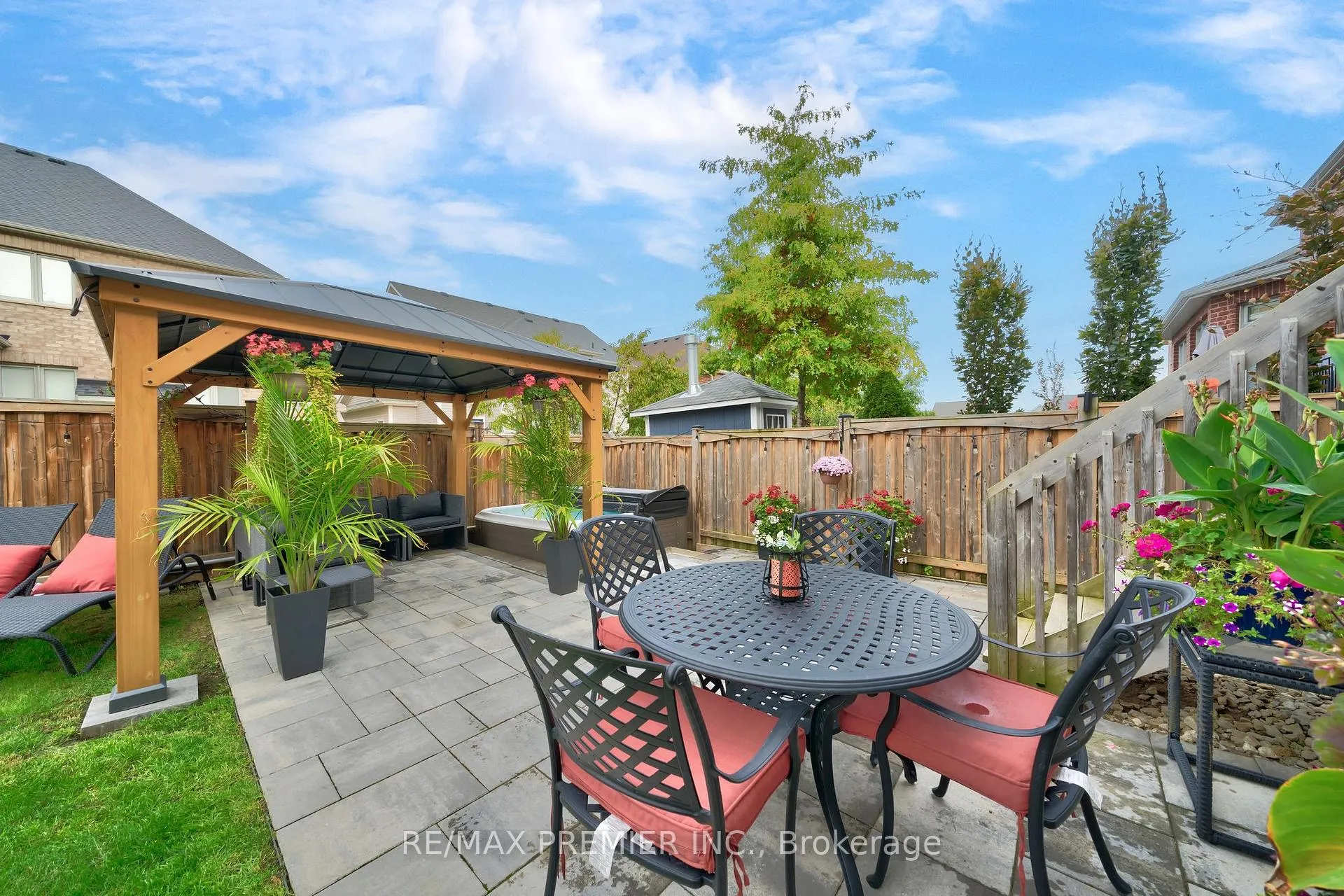 Photo 40 of 19 Billy Court, Caledon, Caledon East — HOMEH
