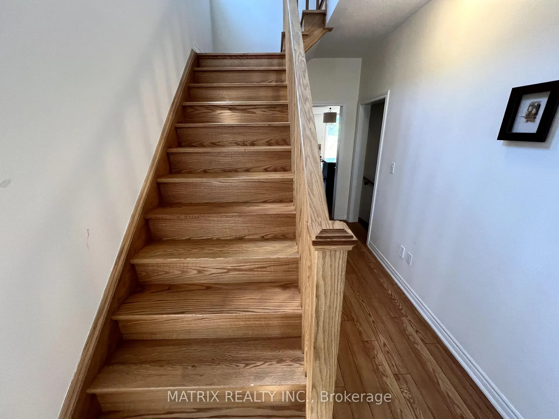 Photo 11 of 304 Okanagan Path, Oshawa, Donevan — HOMEH