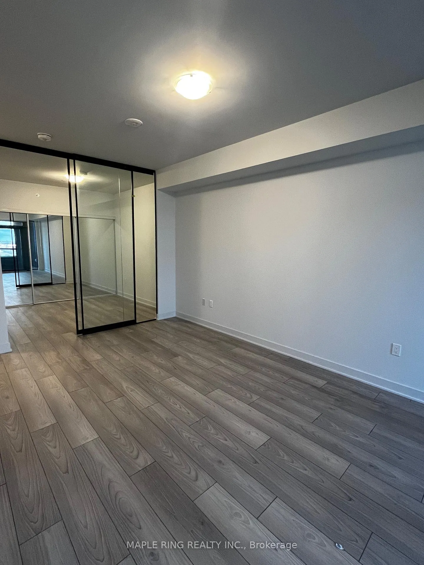 Photo 6 of Unit 1403, 2920 Hwy 7 Road, Vaughan, Vaughan Corporate Centre — HOMEH