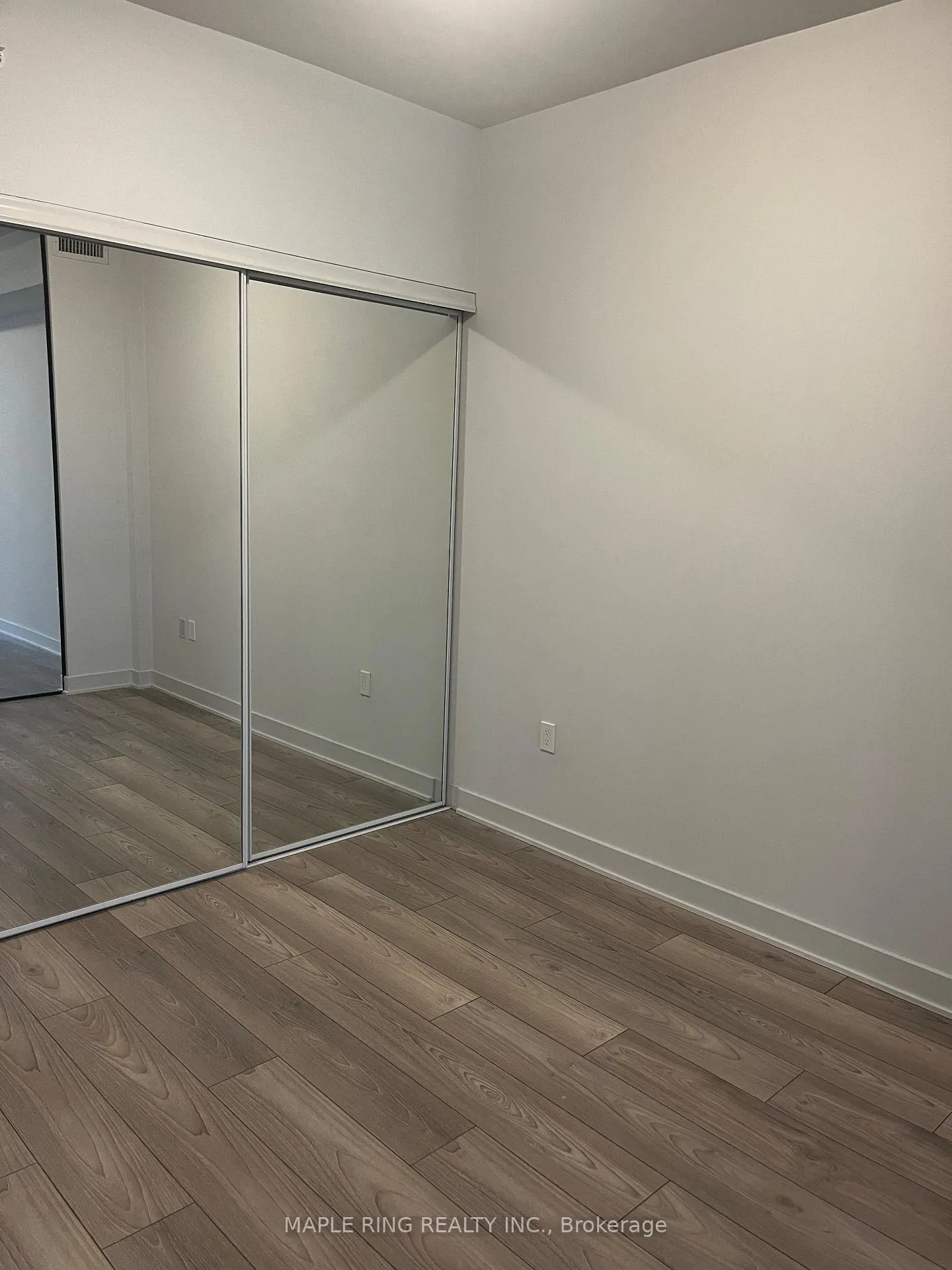 Photo 7 of Unit 1403, 2920 Hwy 7 Road, Vaughan, Vaughan Corporate Centre — HOMEH