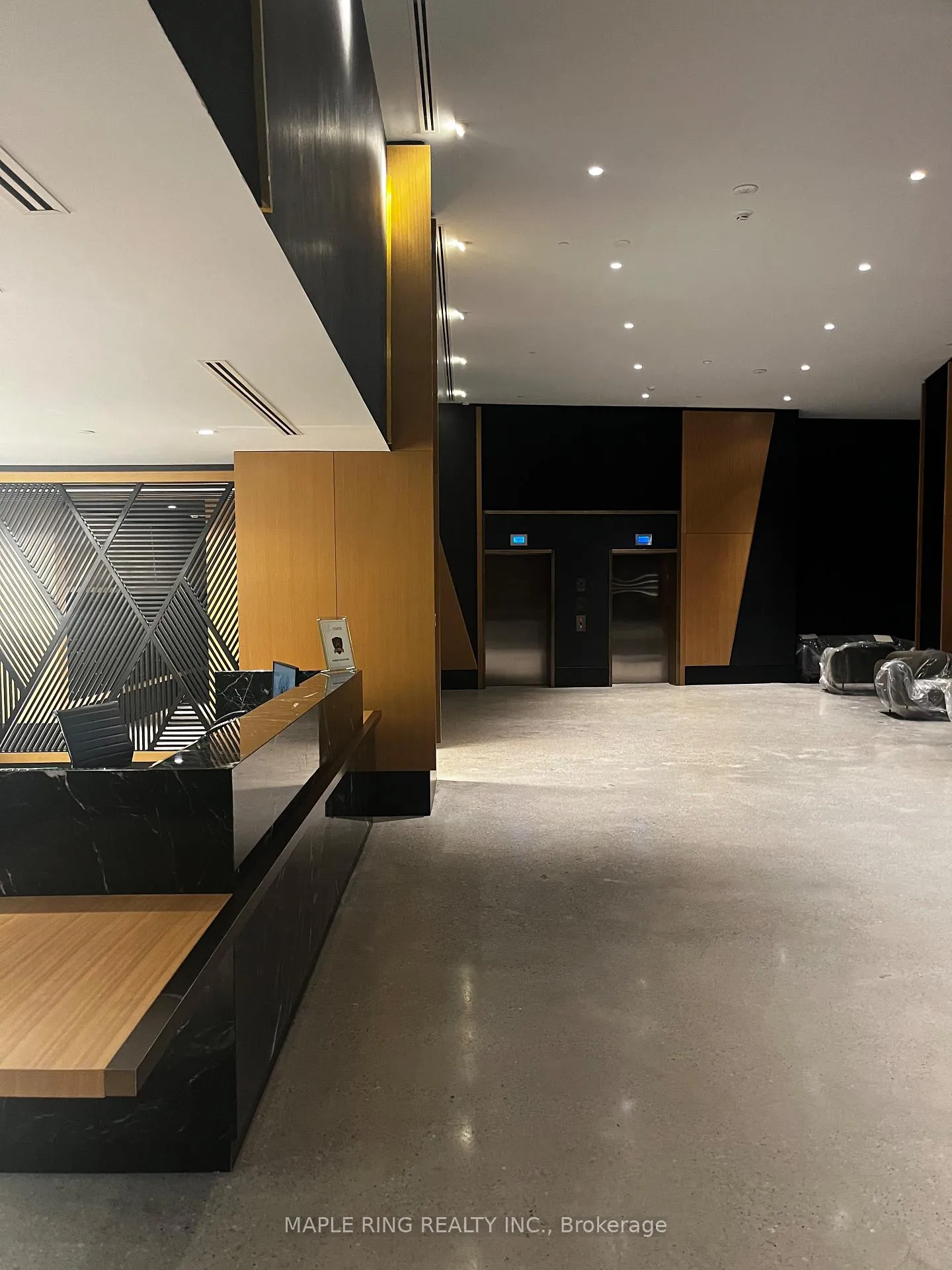 Photo 15 of Unit 1403, 2920 Hwy 7 Road, Vaughan, Vaughan Corporate Centre — HOMEH