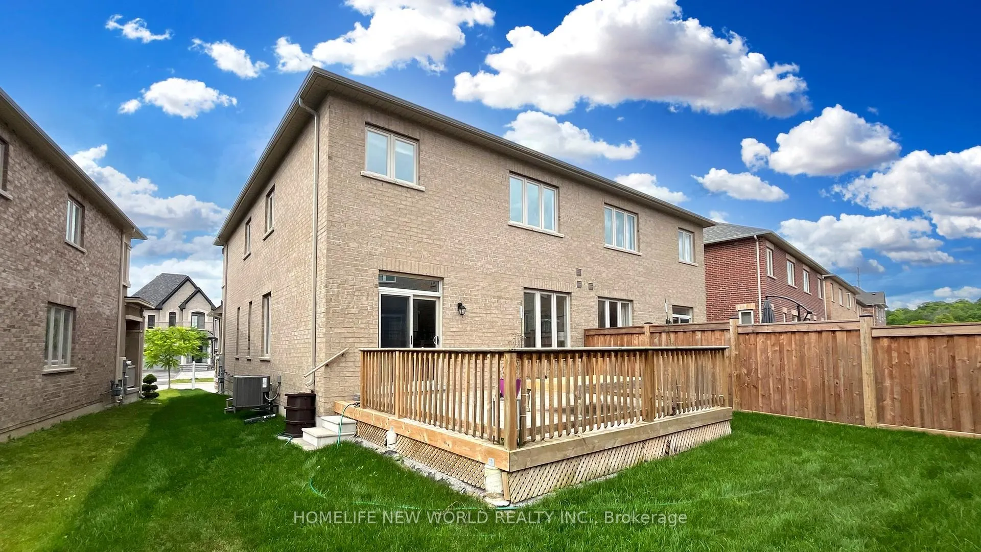 Photo 39 of 350 Chouinard Way, Aurora, Rural Aurora — HOMEH