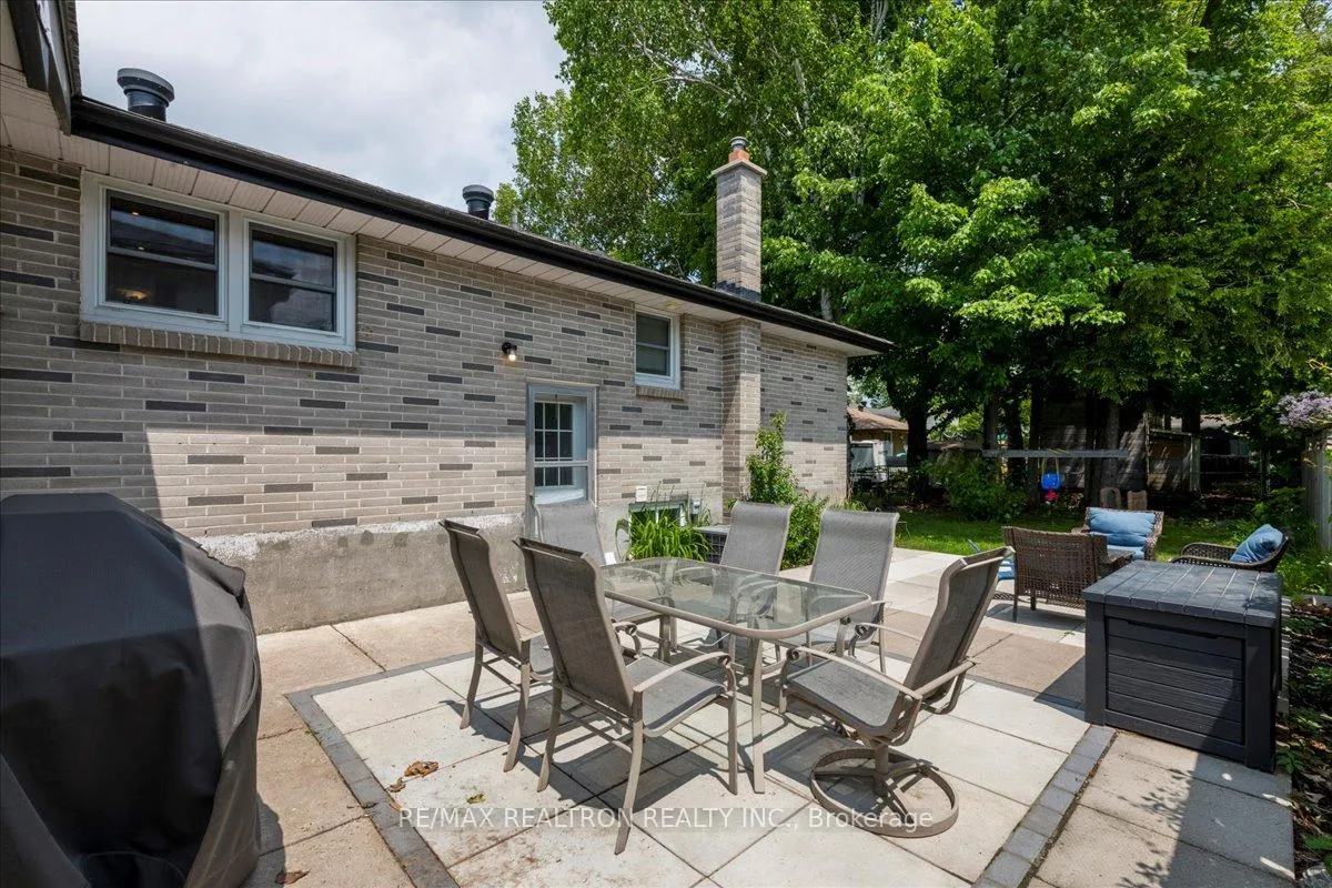 Photo 27 of 467 Irwin Street, Midland — HOMEH