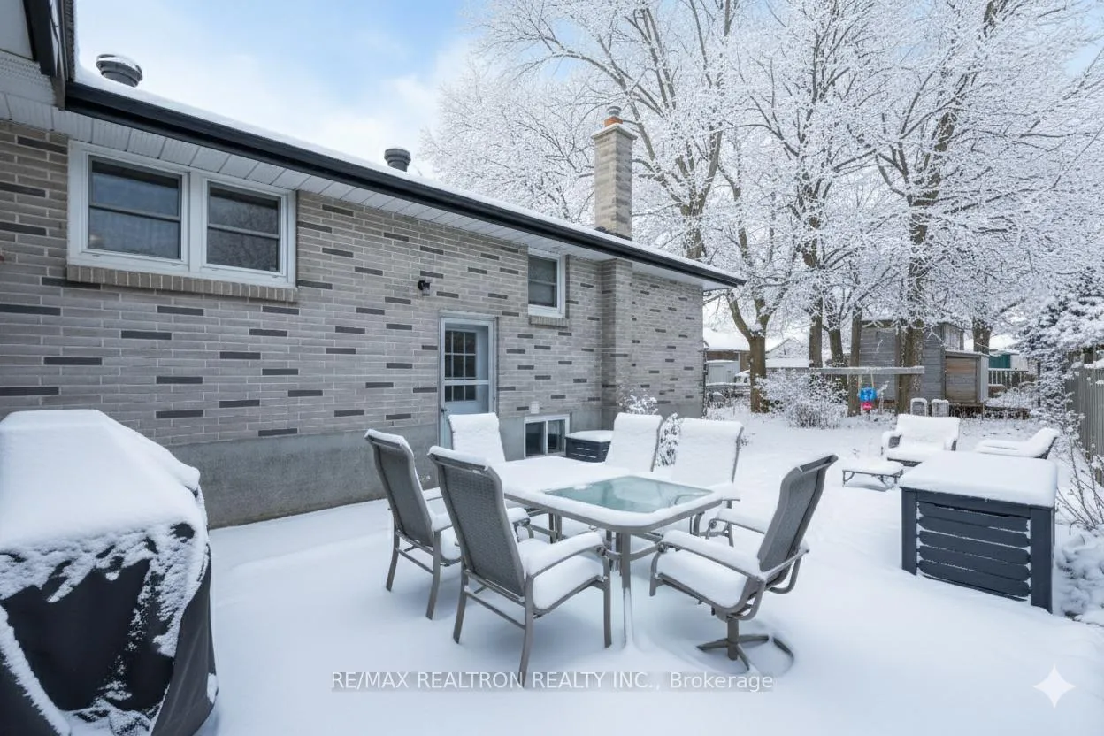 Photo 32 of 467 Irwin Street, Midland — HOMEH