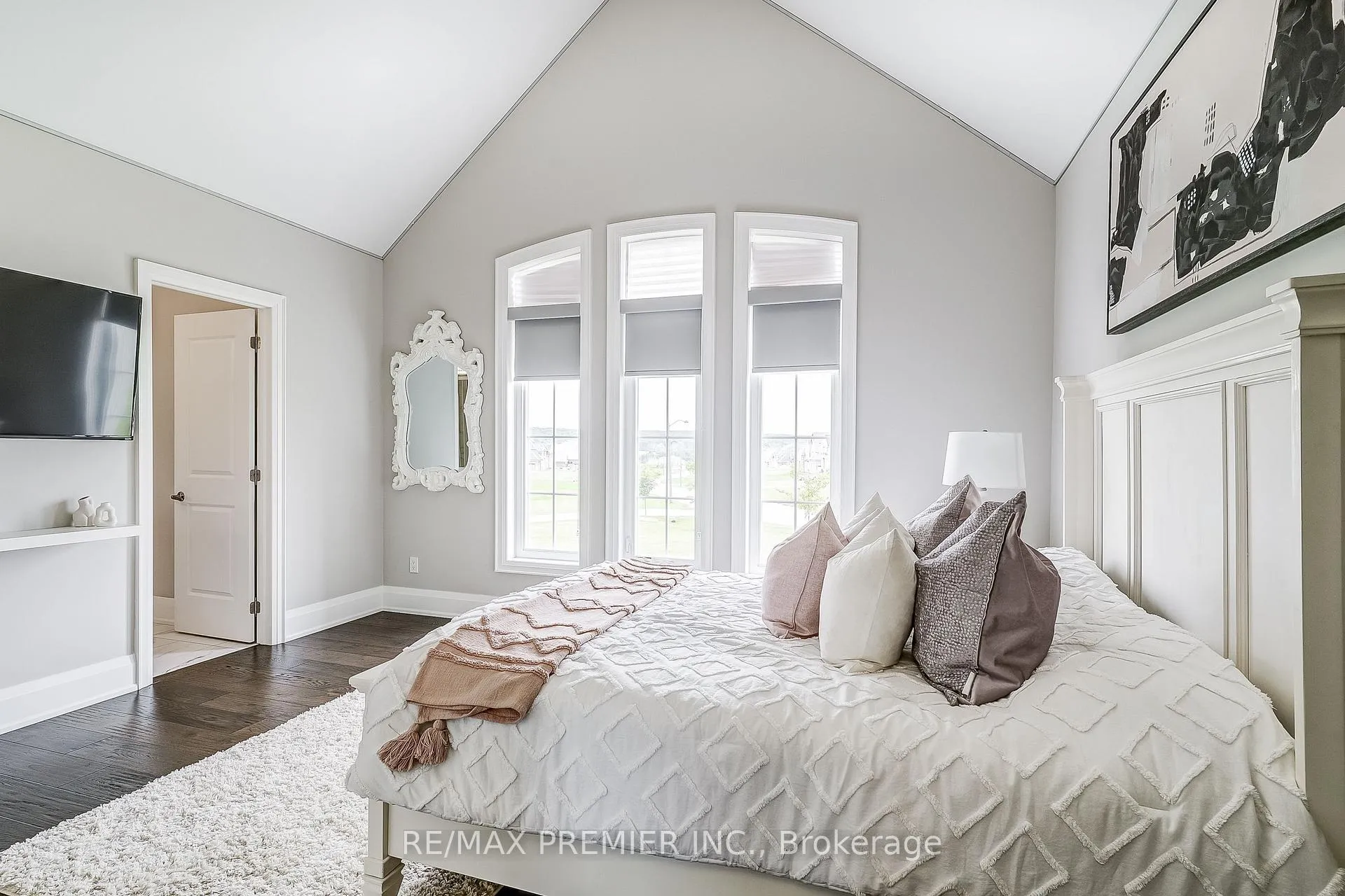 Photo 23 of 344 Amos Drive, Caledon, Palgrave — HOMEH