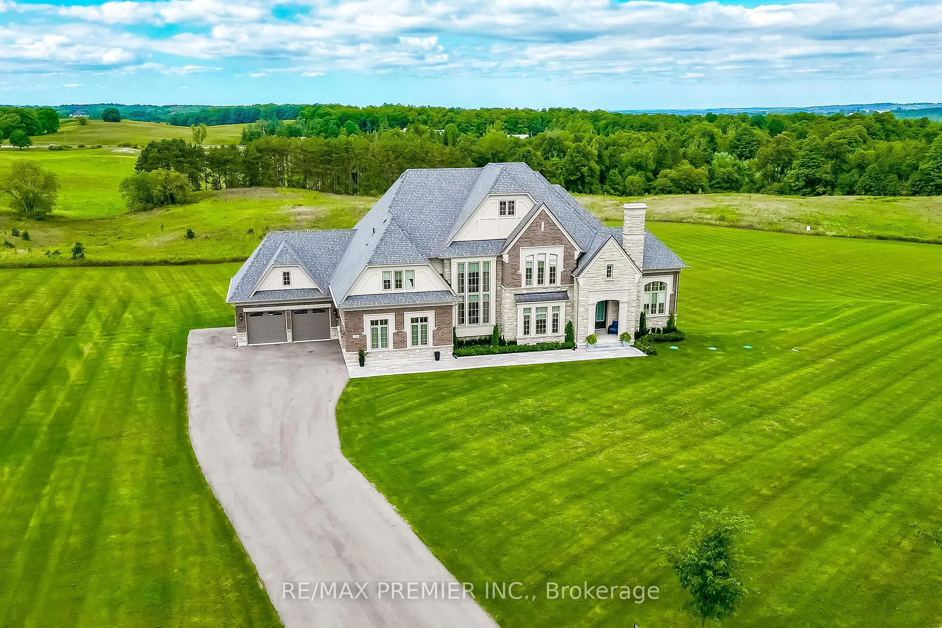 Photo 32 of 344 Amos Drive, Caledon, Palgrave — HOMEH