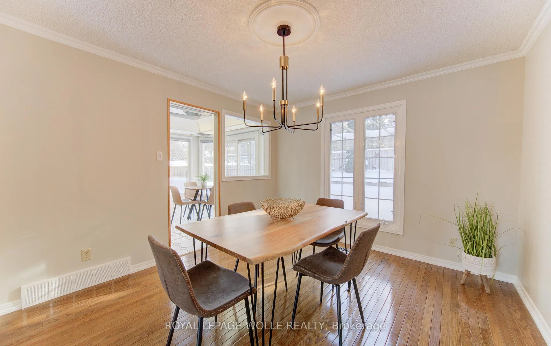 Photo 10 of 21 Sandcliffe Place, Waterloo — HOMEH