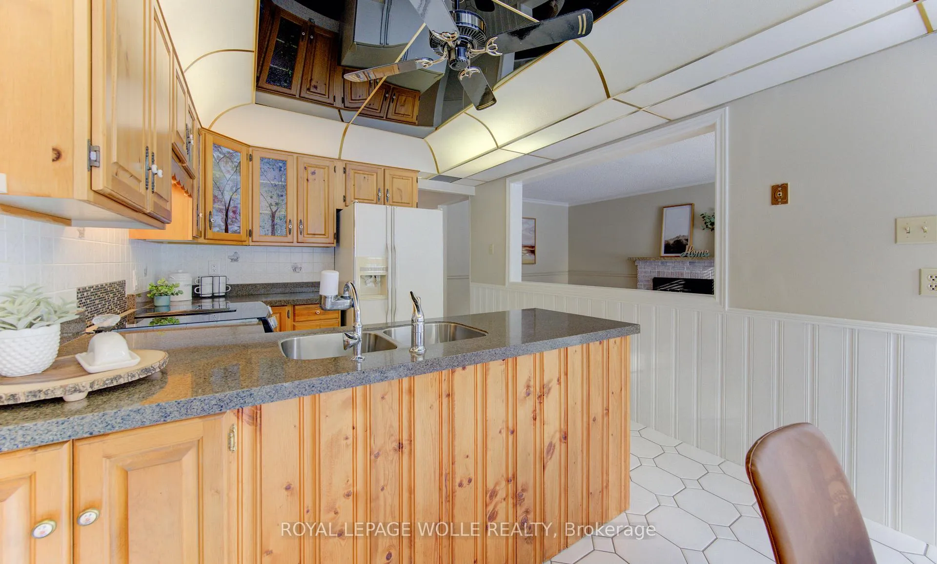 Photo 15 of 21 Sandcliffe Place, Waterloo — HOMEH