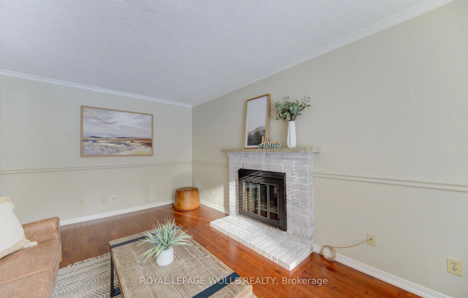 Photo 26 of 21 Sandcliffe Place, Waterloo — HOMEH