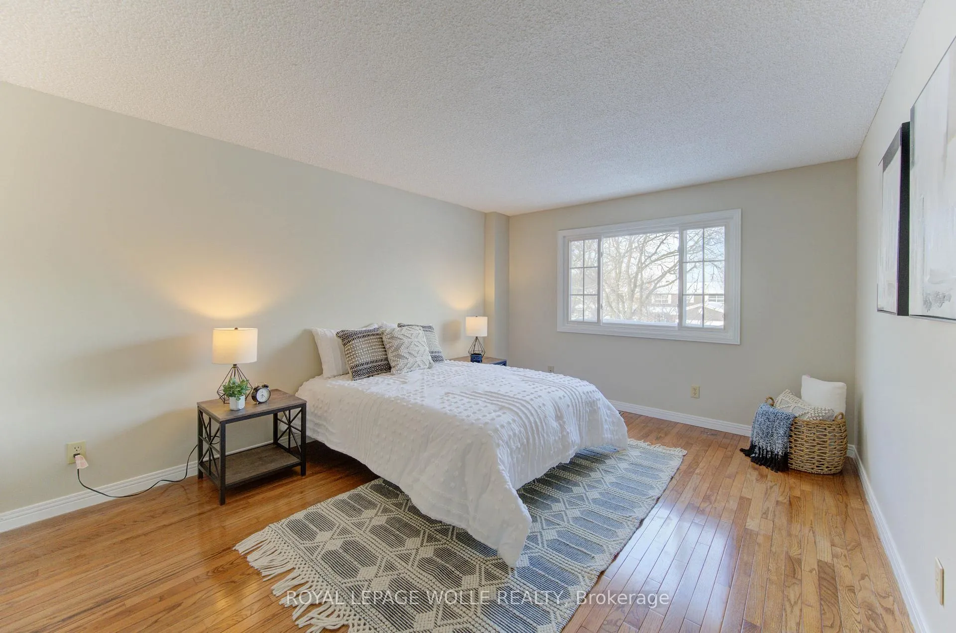 Photo 37 of 21 Sandcliffe Place, Waterloo — HOMEH