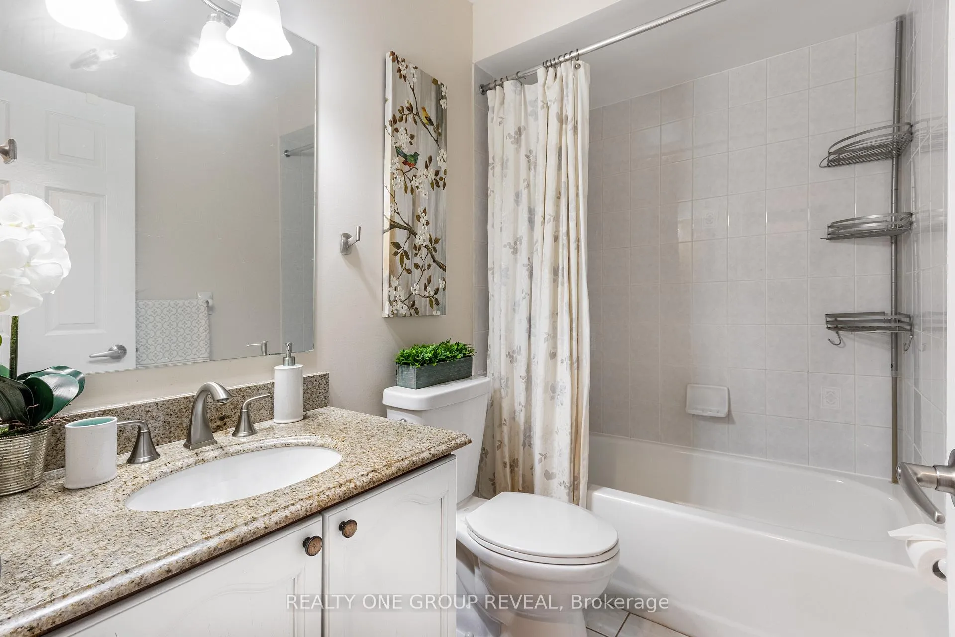 Photo 13 of 125 Ardwick Street E, Whitby, Blue Grass Meadows — HOMEH