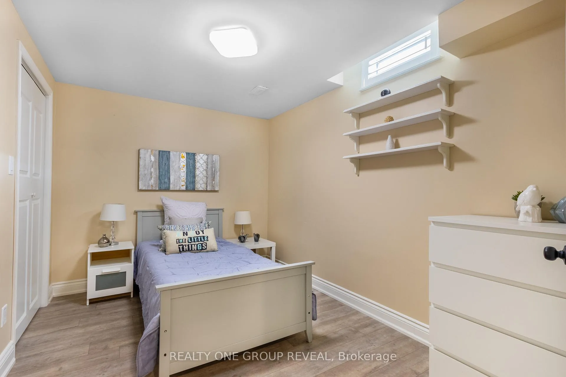 Photo 21 of 125 Ardwick Street E, Whitby, Blue Grass Meadows — HOMEH