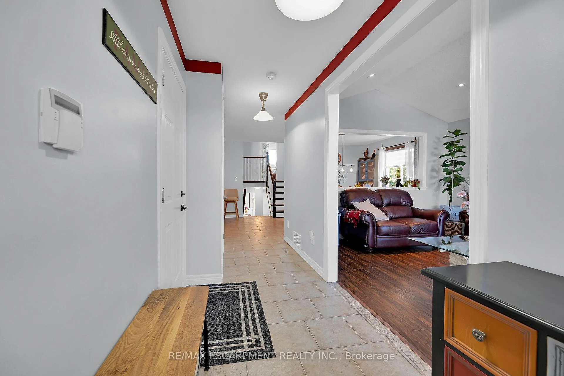 Photo 3 of 115 Provident Way, Hamilton, Mount Hope — HOMEH