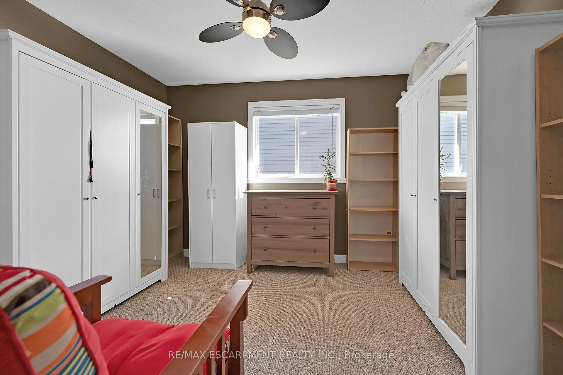 Photo 18 of 115 Provident Way, Hamilton, Mount Hope — HOMEH