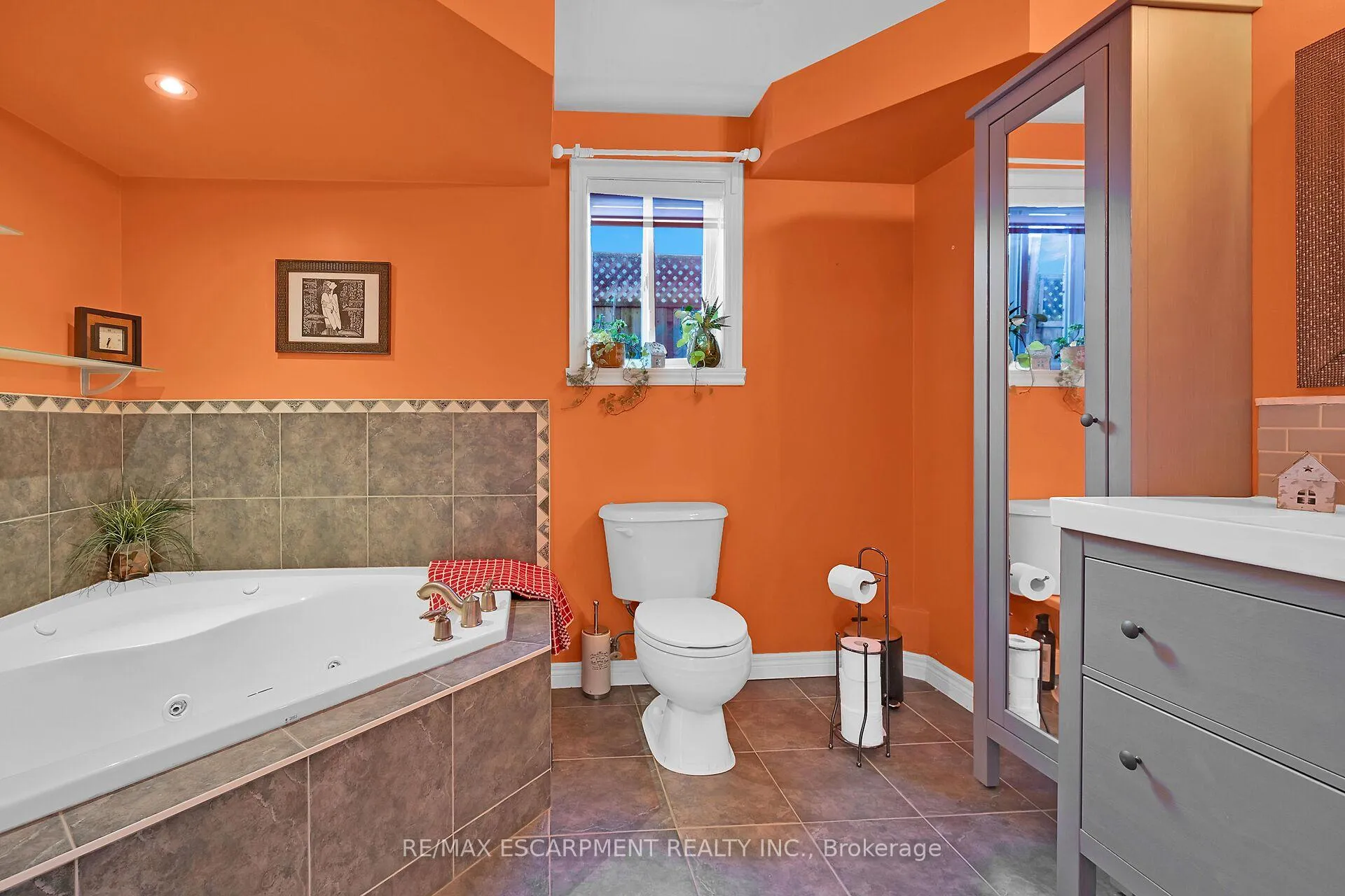Photo 28 of 115 Provident Way, Hamilton, Mount Hope — HOMEH