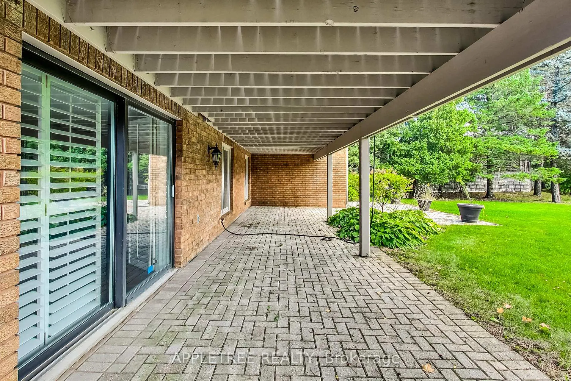Photo 30 of 57 Carmichael Crescent, King, King City — HOMEH