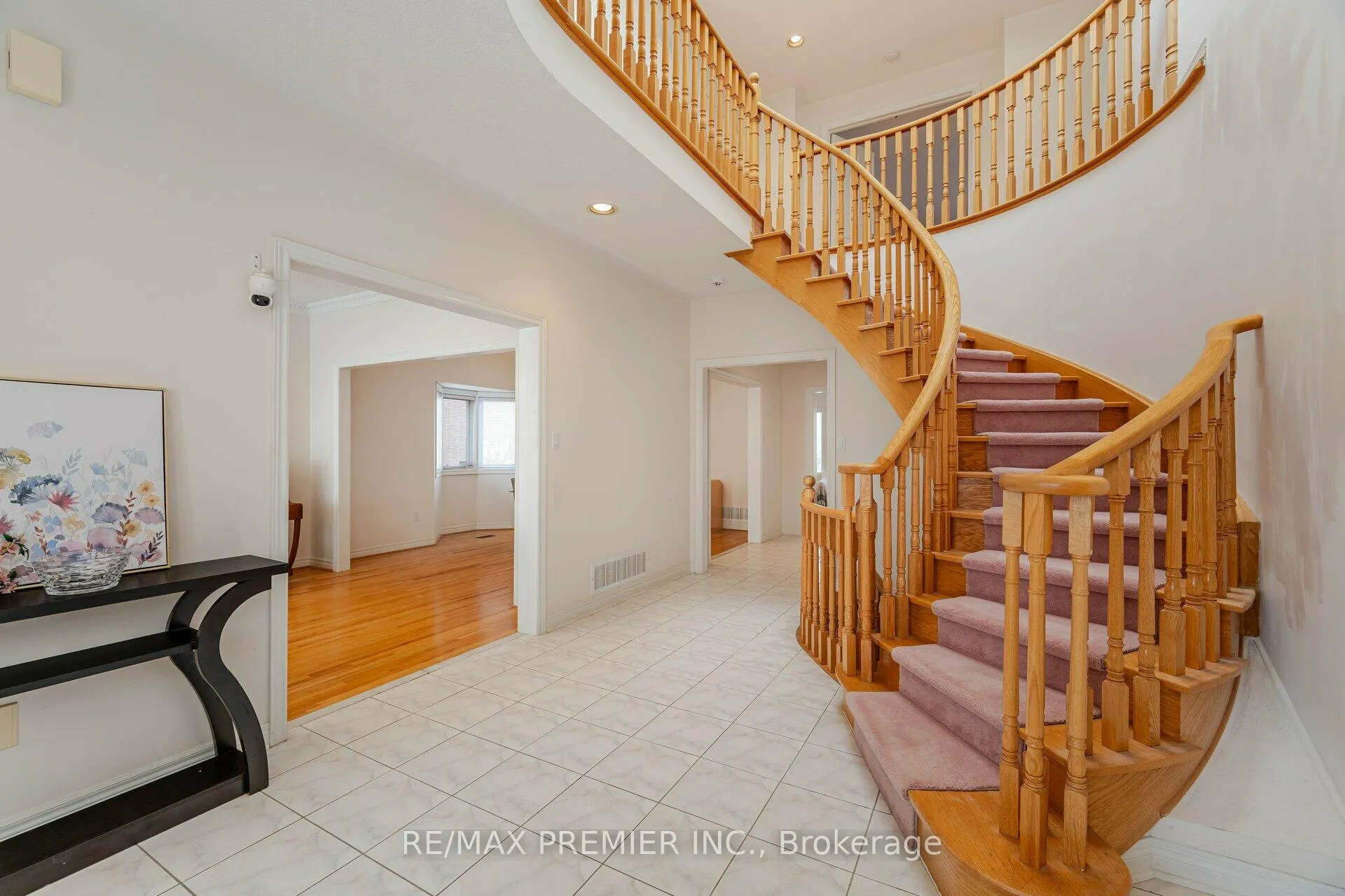 Photo 5 of 350 Calvert Road, Markham, Cachet — HOMEH