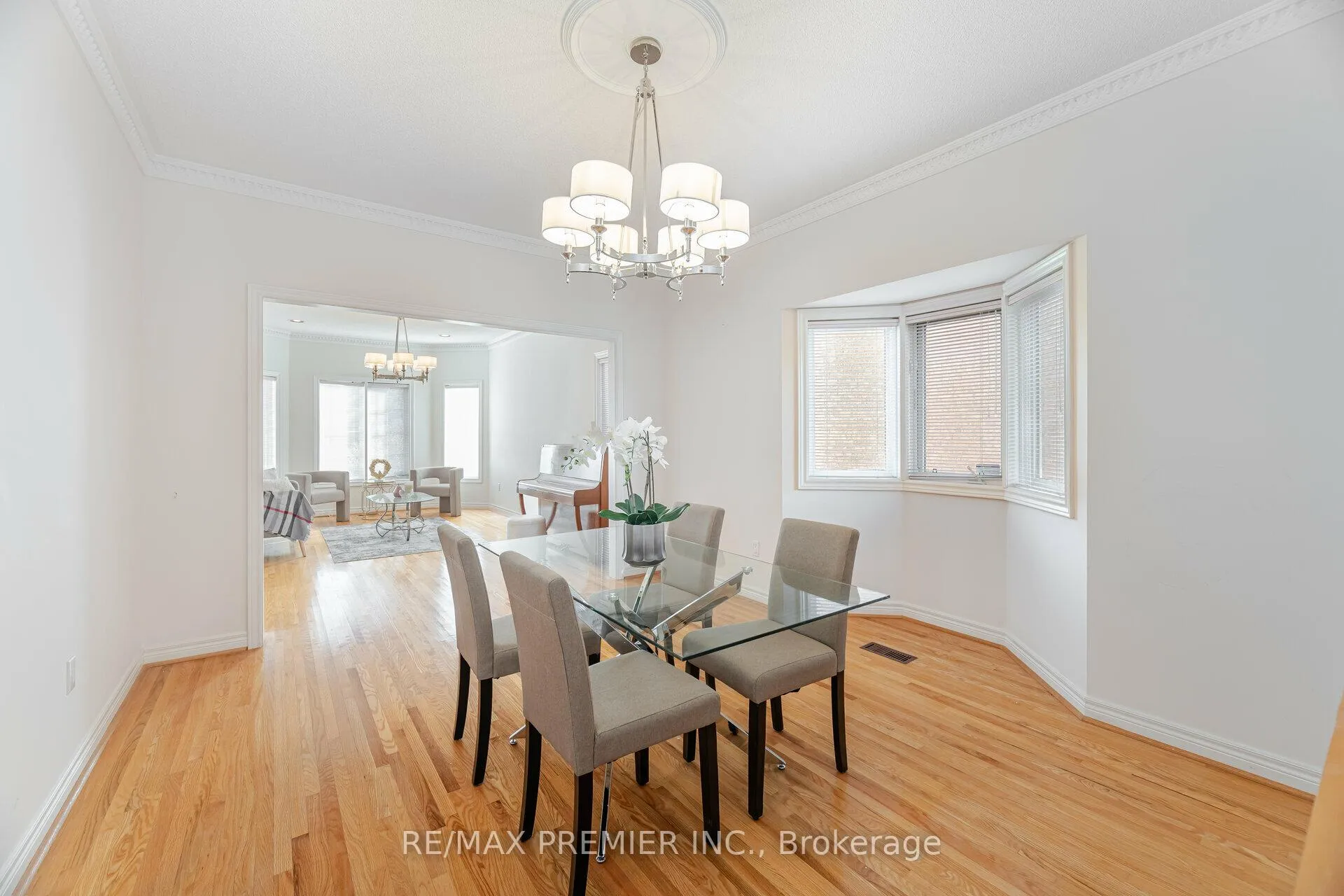 Photo 11 of 350 Calvert Road, Markham, Cachet — HOMEH