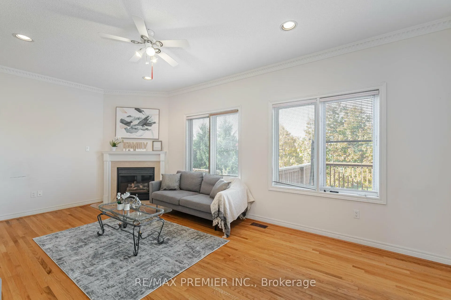 Photo 13 of 350 Calvert Road, Markham, Cachet — HOMEH