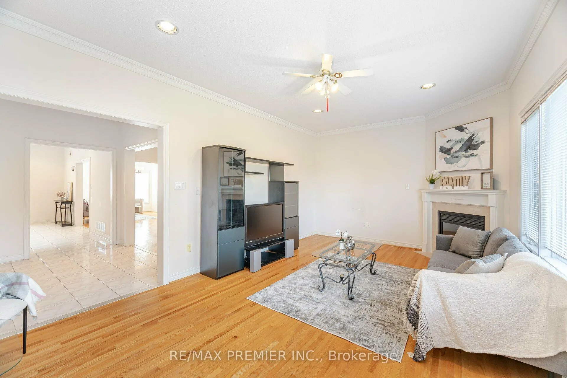 Photo 14 of 350 Calvert Road, Markham, Cachet — HOMEH