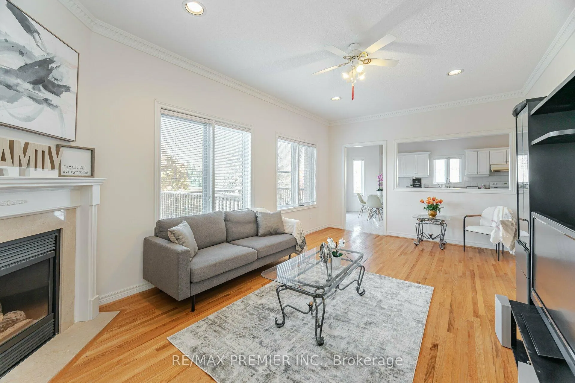 Photo 15 of 350 Calvert Road, Markham, Cachet — HOMEH