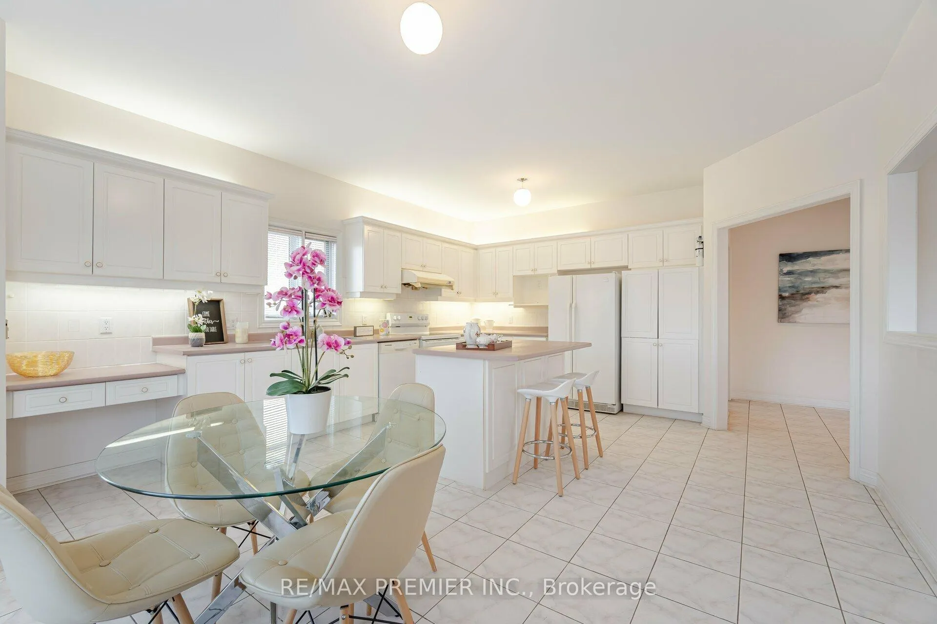 Photo 16 of 350 Calvert Road, Markham, Cachet — HOMEH