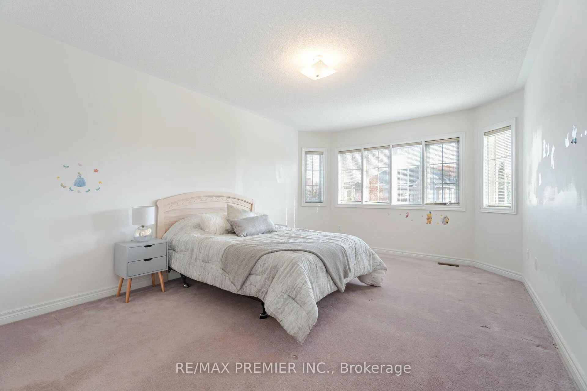 Photo 28 of 350 Calvert Road, Markham, Cachet — HOMEH