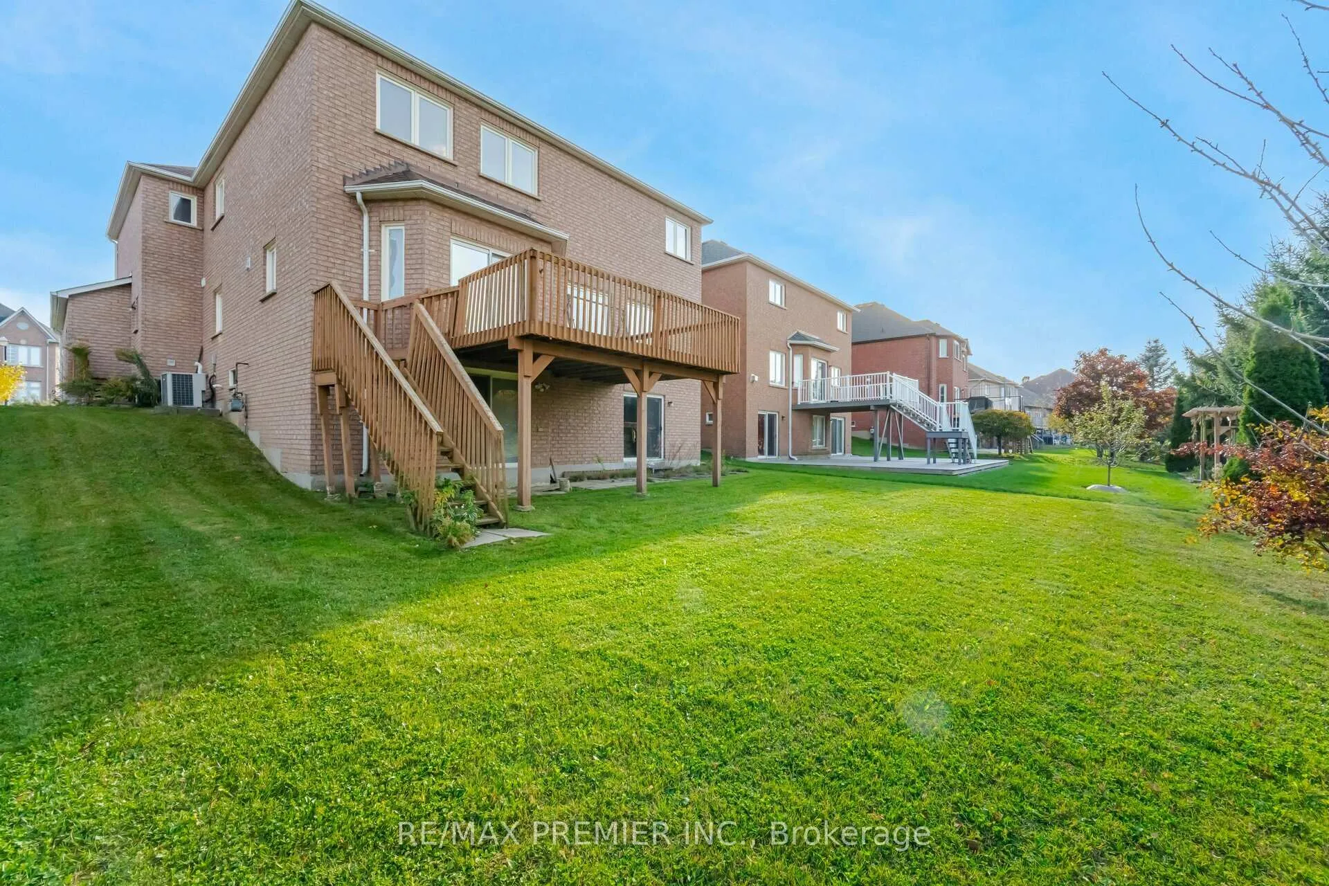 Photo 35 of 350 Calvert Road, Markham, Cachet — HOMEH