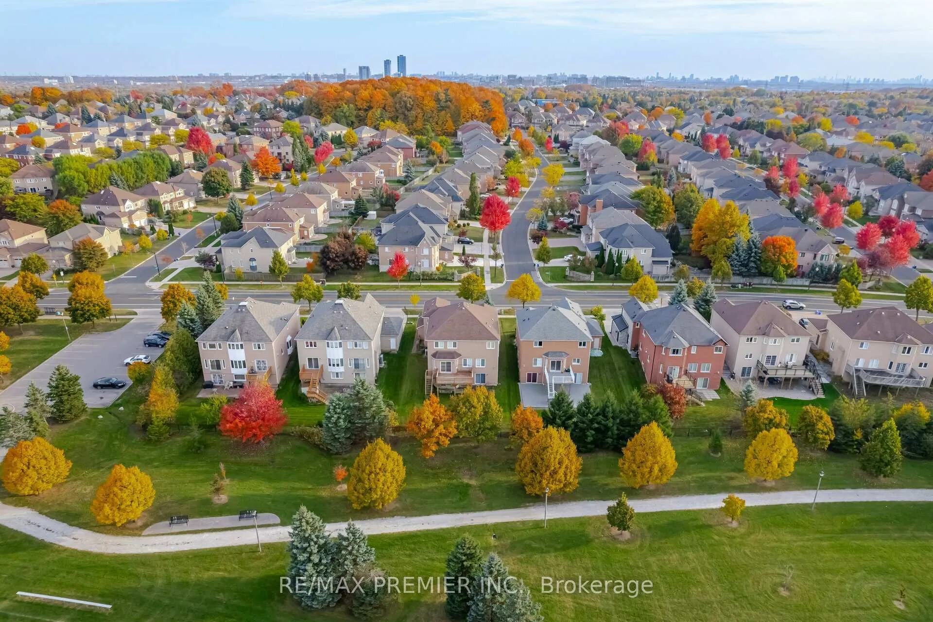 Photo 37 of 350 Calvert Road, Markham, Cachet — HOMEH