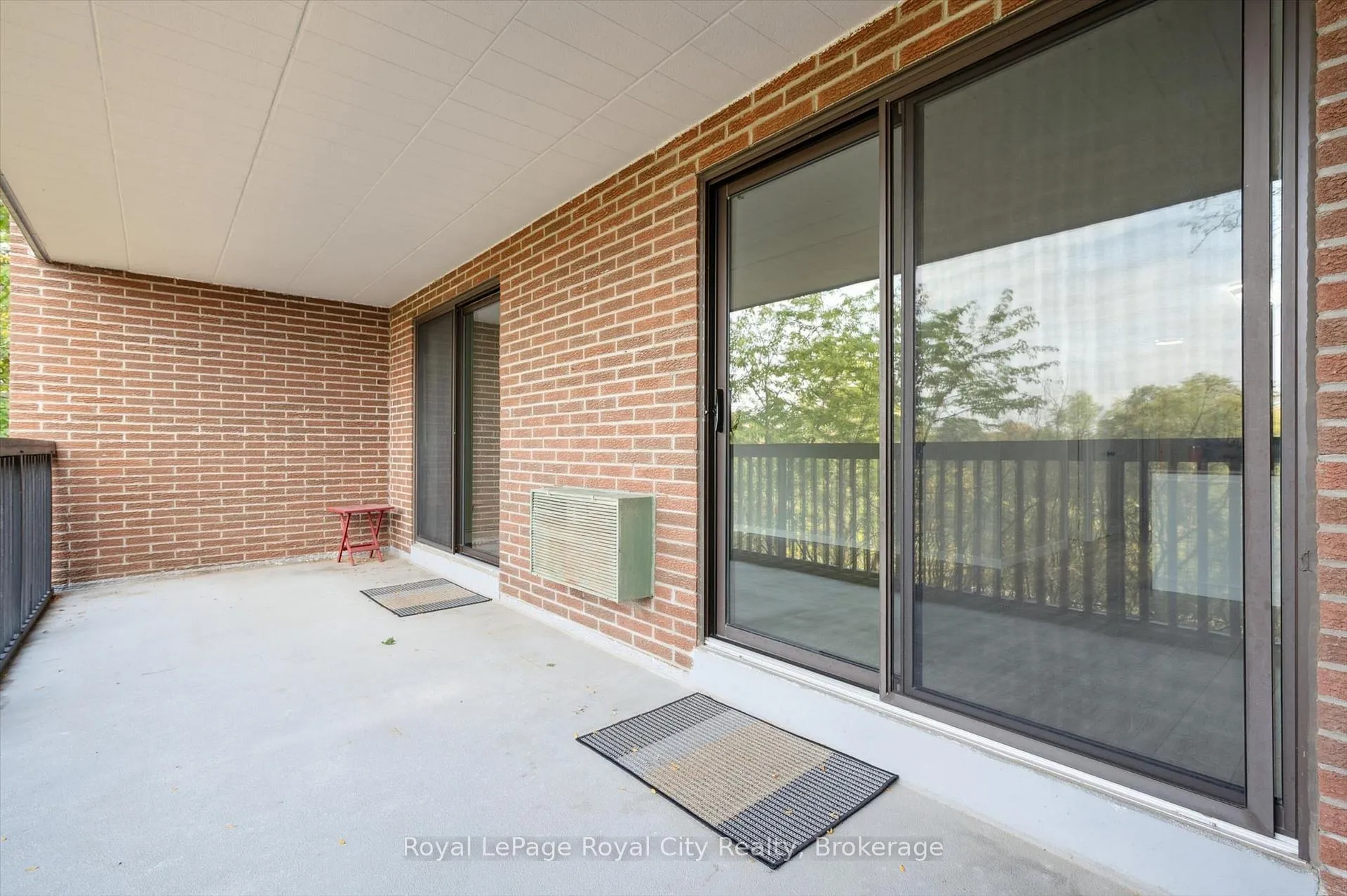 Photo 16 of Unit 24, 63 Conroy Crescent, Guelph, Dovercliffe Park/Old University — HOMEH