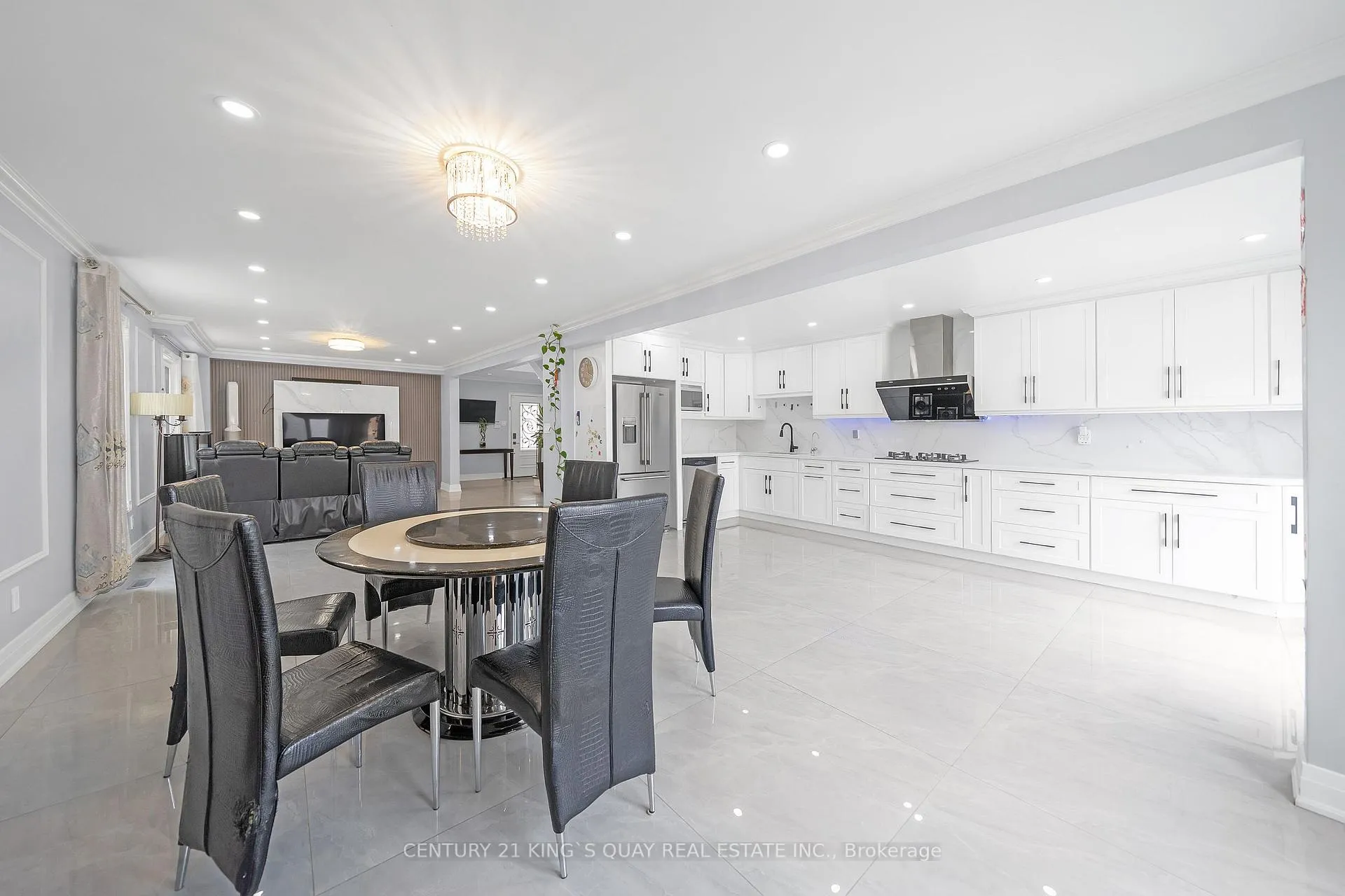 Photo 15 of 54 Mary Pearson Drive, Markham, Middlefield — HOMEH