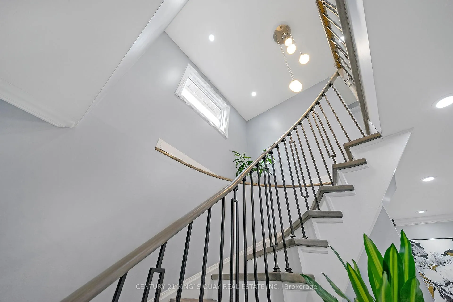 Photo 19 of 54 Mary Pearson Drive, Markham, Middlefield — HOMEH