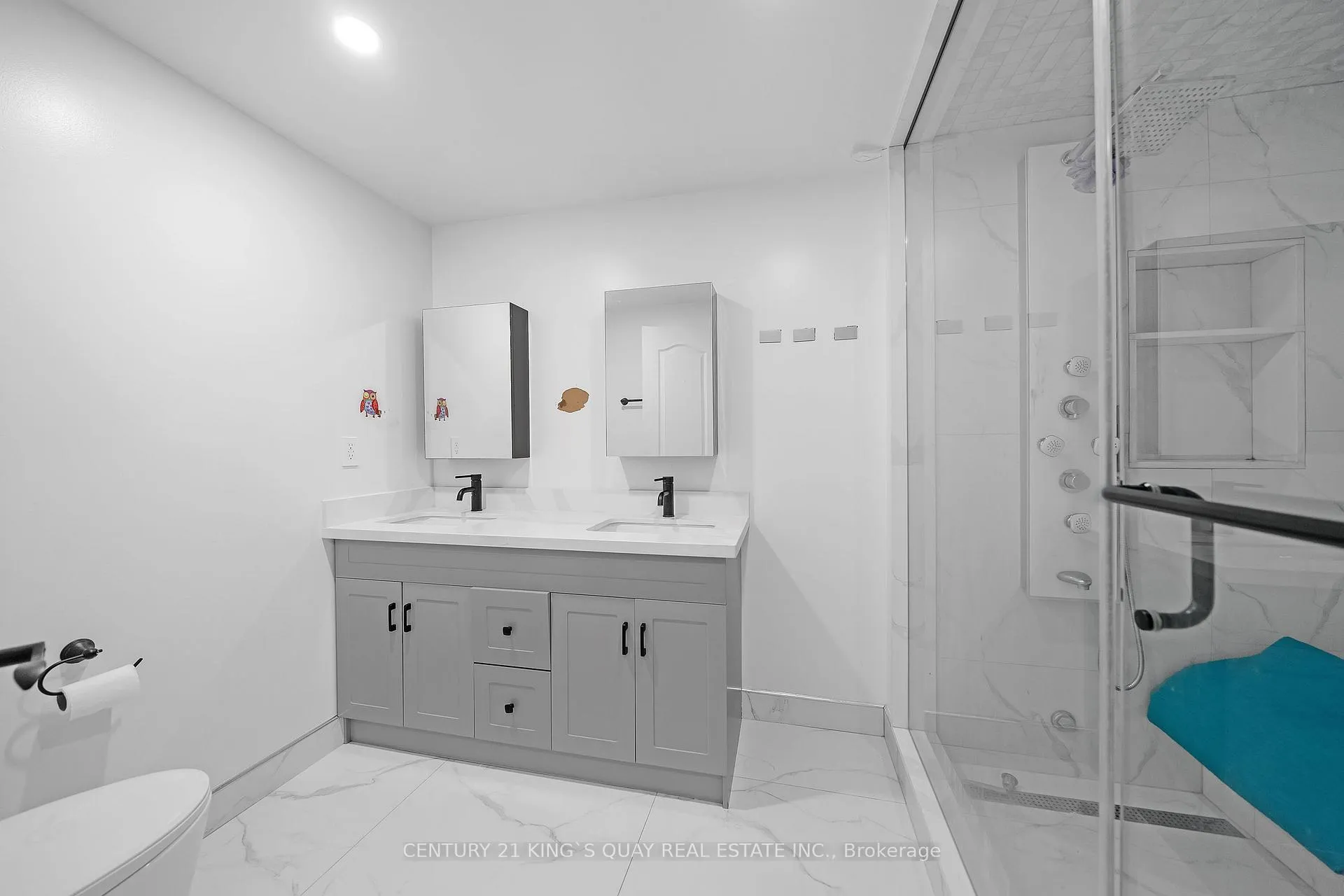 Photo 26 of 54 Mary Pearson Drive, Markham, Middlefield — HOMEH