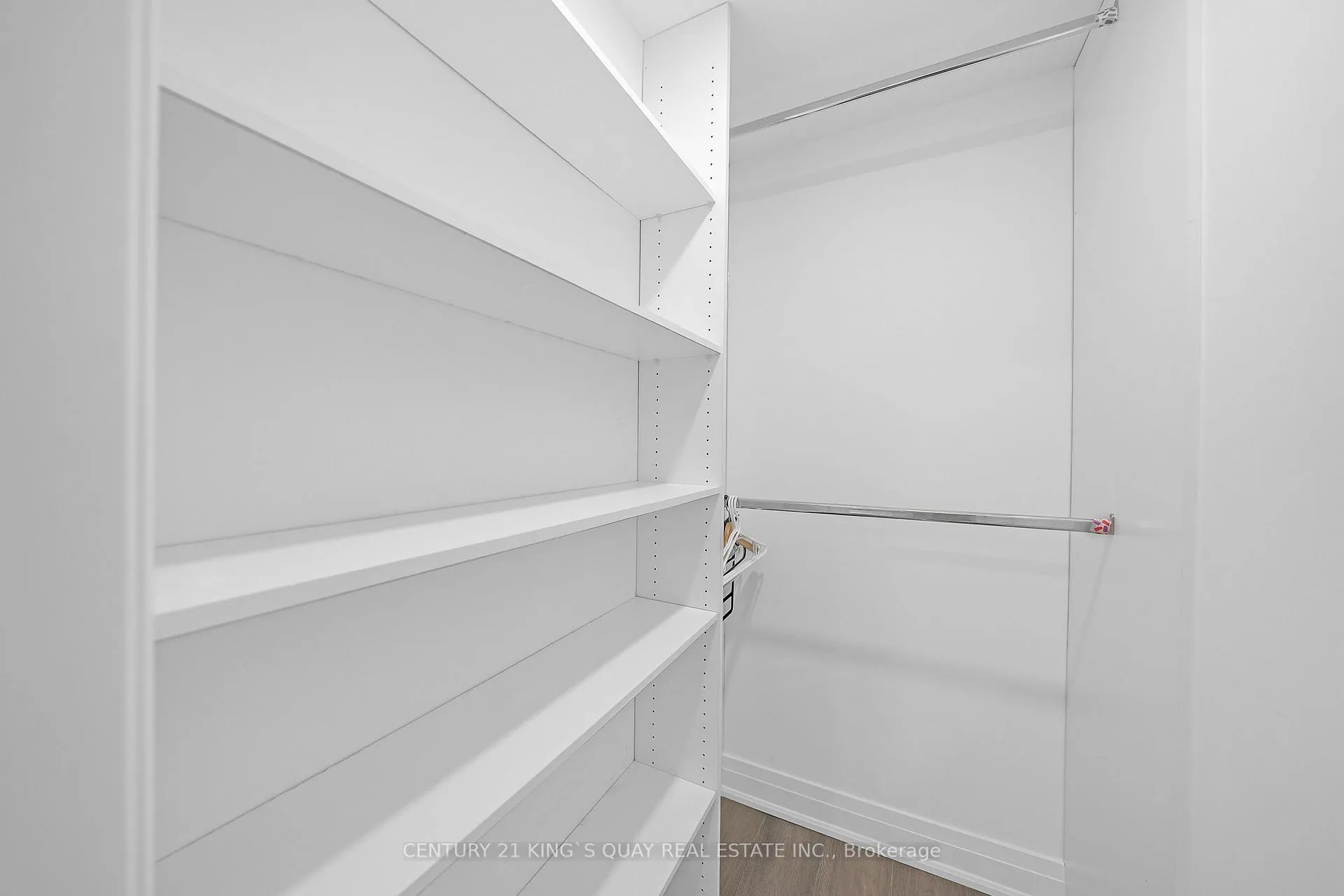 Photo 31 of 54 Mary Pearson Drive, Markham, Middlefield — HOMEH