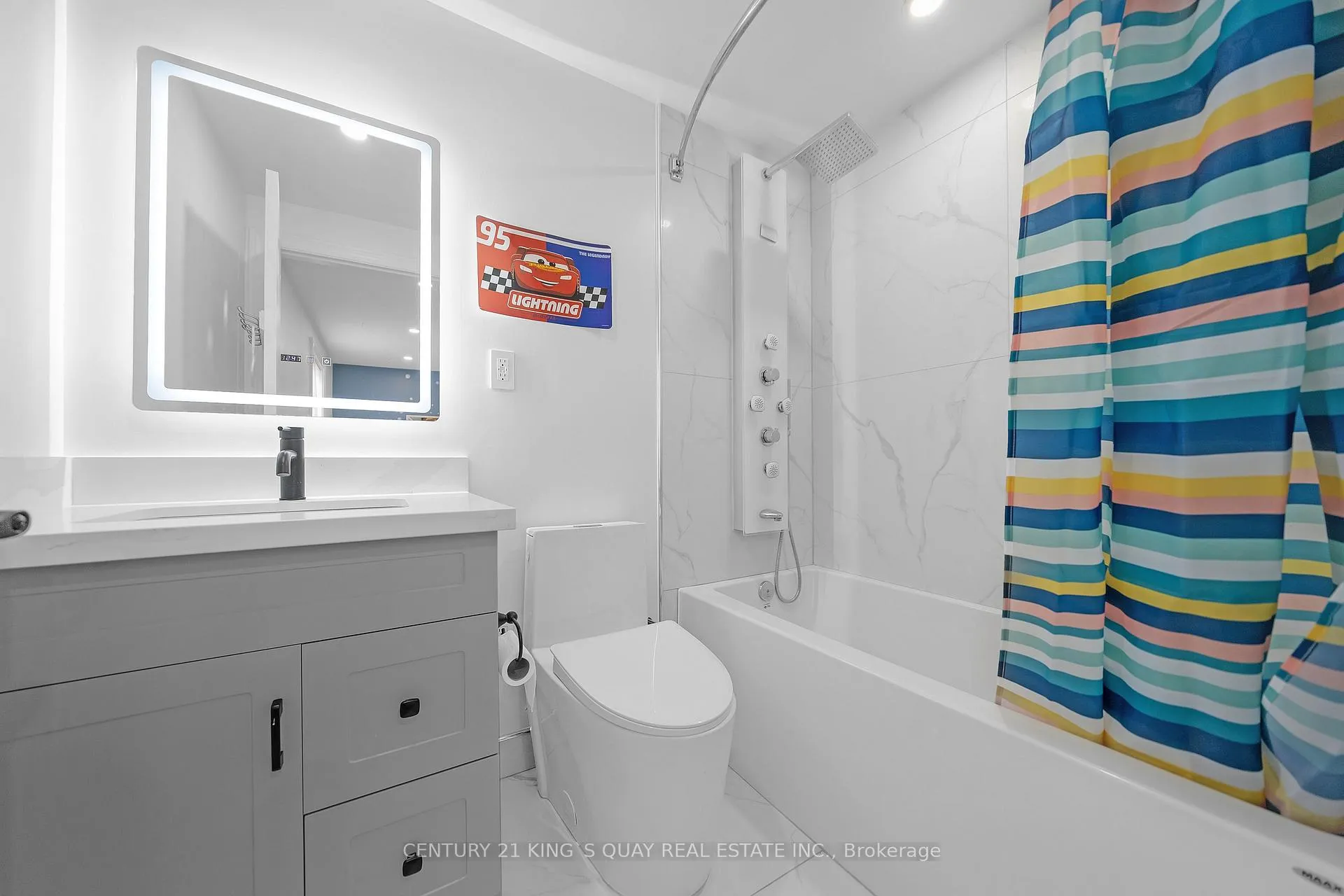 Photo 32 of 54 Mary Pearson Drive, Markham, Middlefield — HOMEH