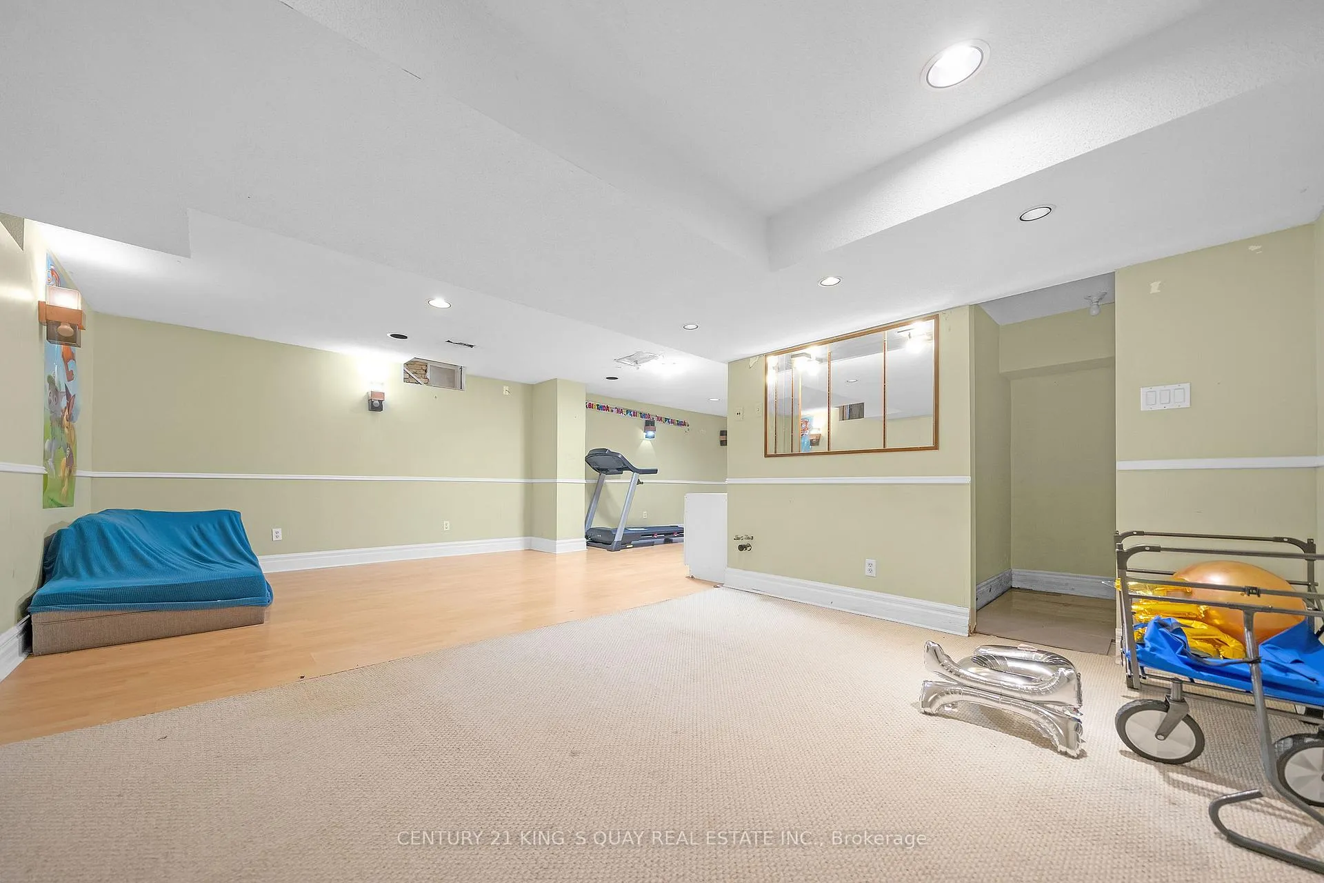 Photo 34 of 54 Mary Pearson Drive, Markham, Middlefield — HOMEH