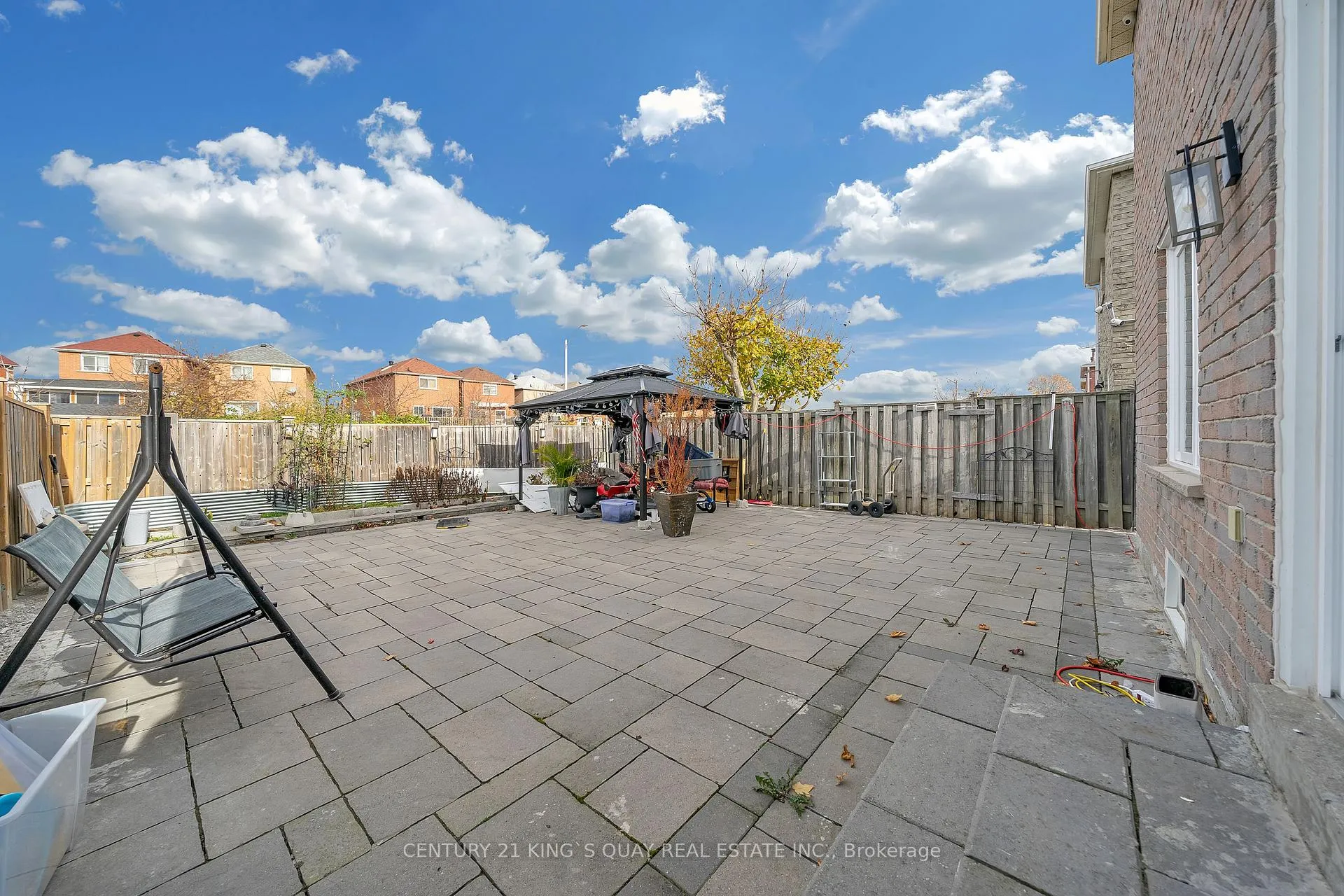 Photo 38 of 54 Mary Pearson Drive, Markham, Middlefield — HOMEH