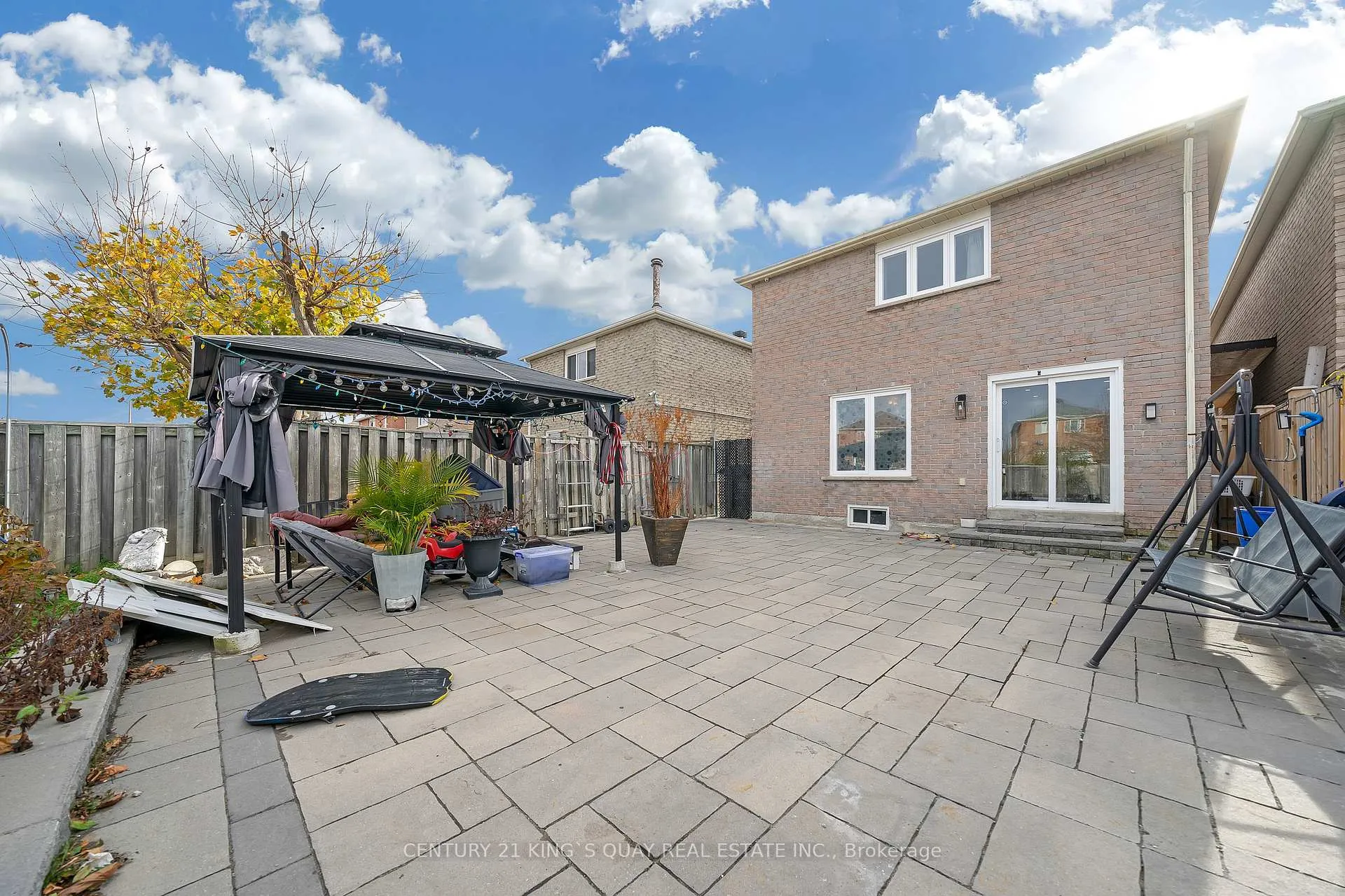Photo 39 of 54 Mary Pearson Drive, Markham, Middlefield — HOMEH