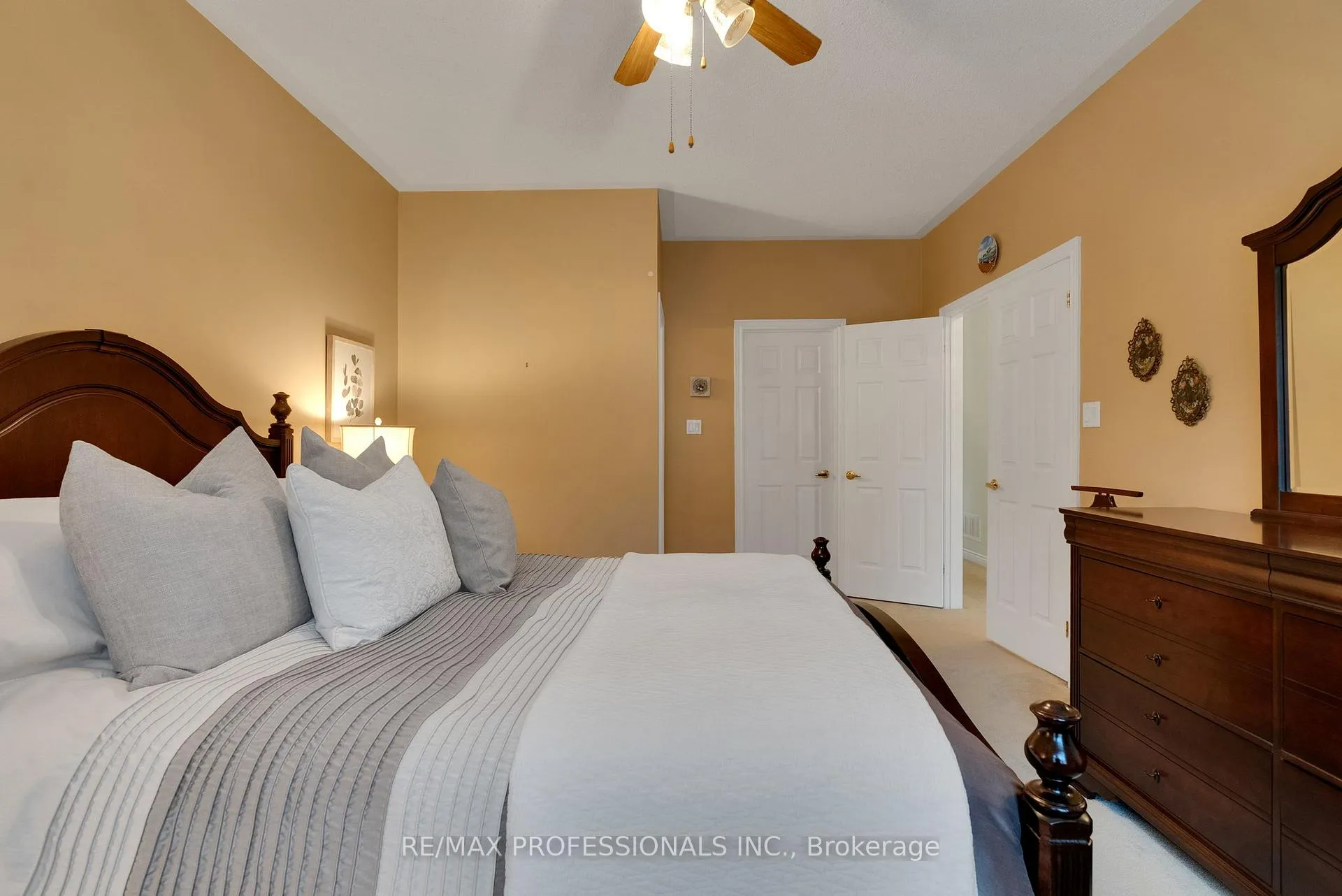 Photo 21 of 71 Country Estates Drive, Scugog, Port Perry — HOMEH