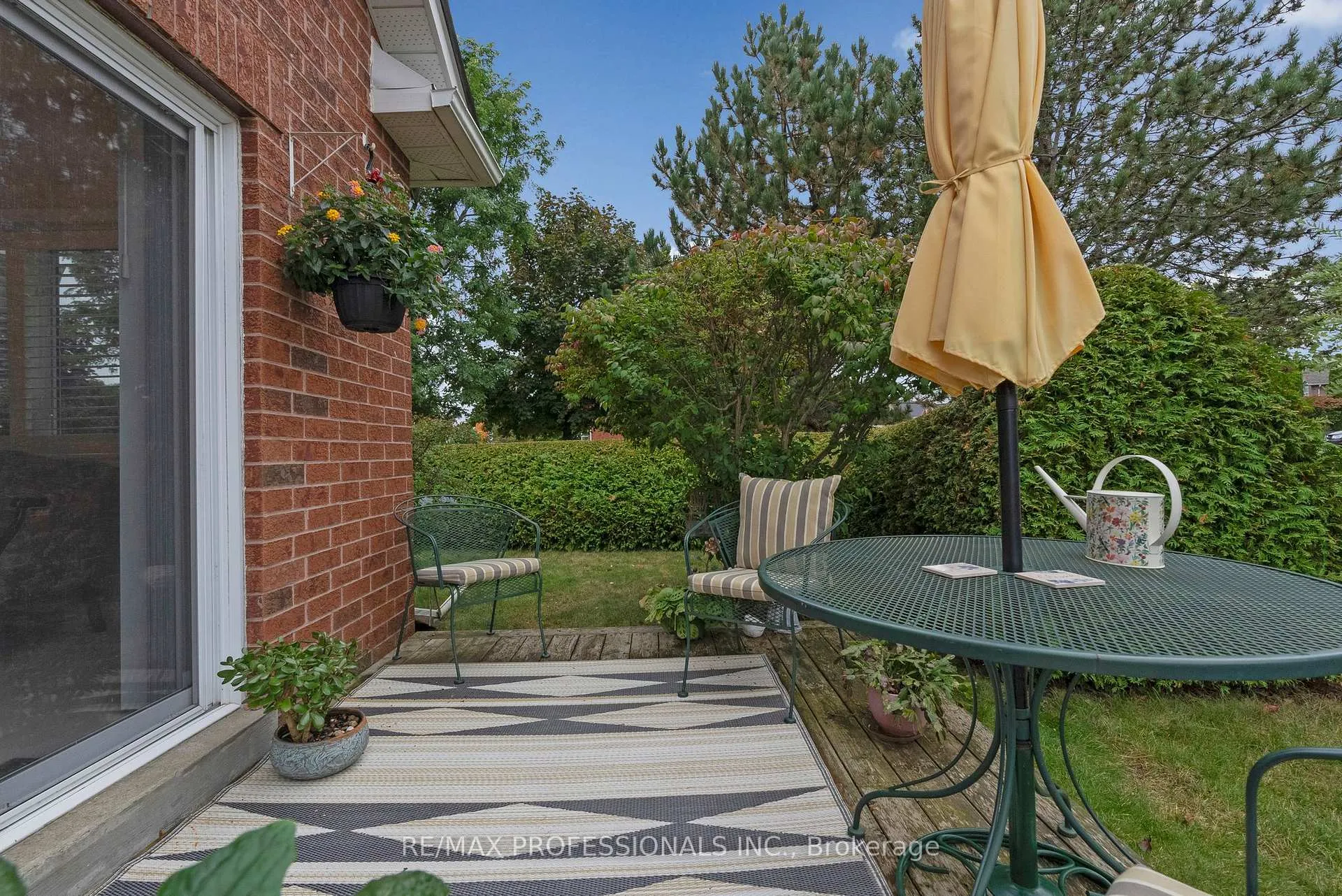 Photo 35 of 71 Country Estates Drive, Scugog, Port Perry — HOMEH