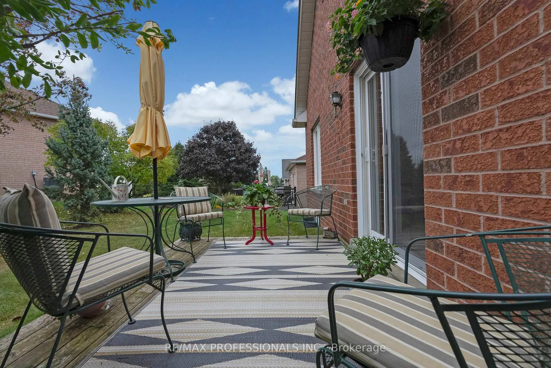 Photo 36 of 71 Country Estates Drive, Scugog, Port Perry — HOMEH