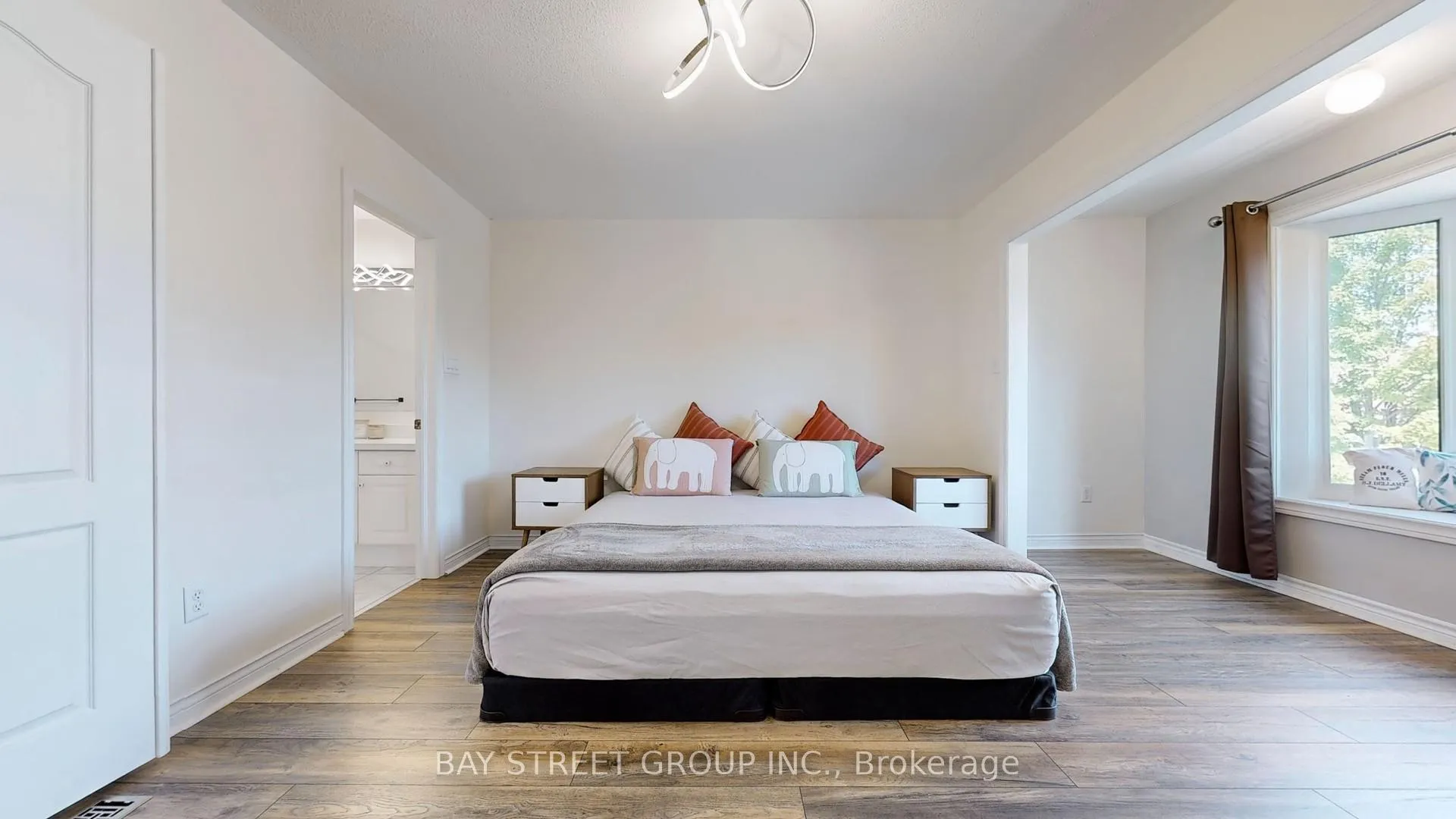Photo 16 of 27 Boxhill Road, Markham, Milliken Mills East — HOMEH