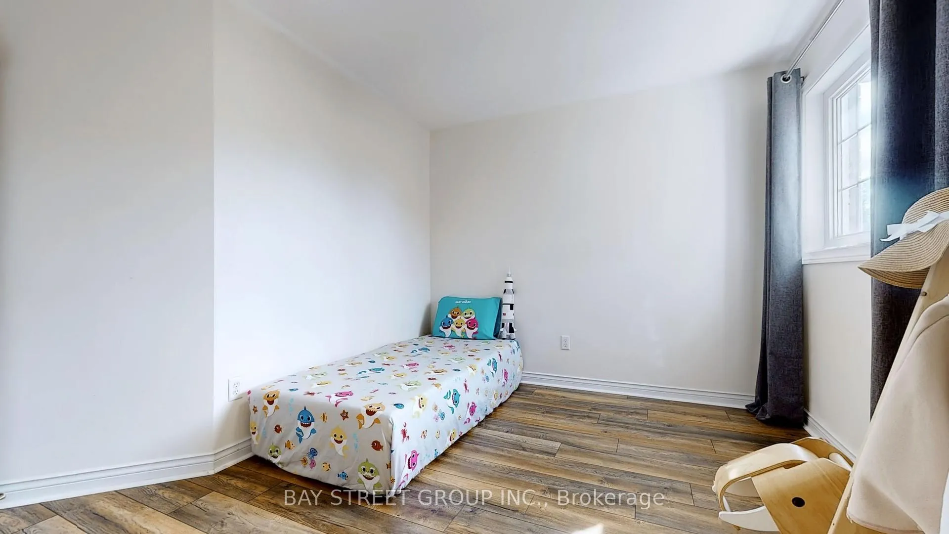 Photo 20 of 27 Boxhill Road, Markham, Milliken Mills East — HOMEH