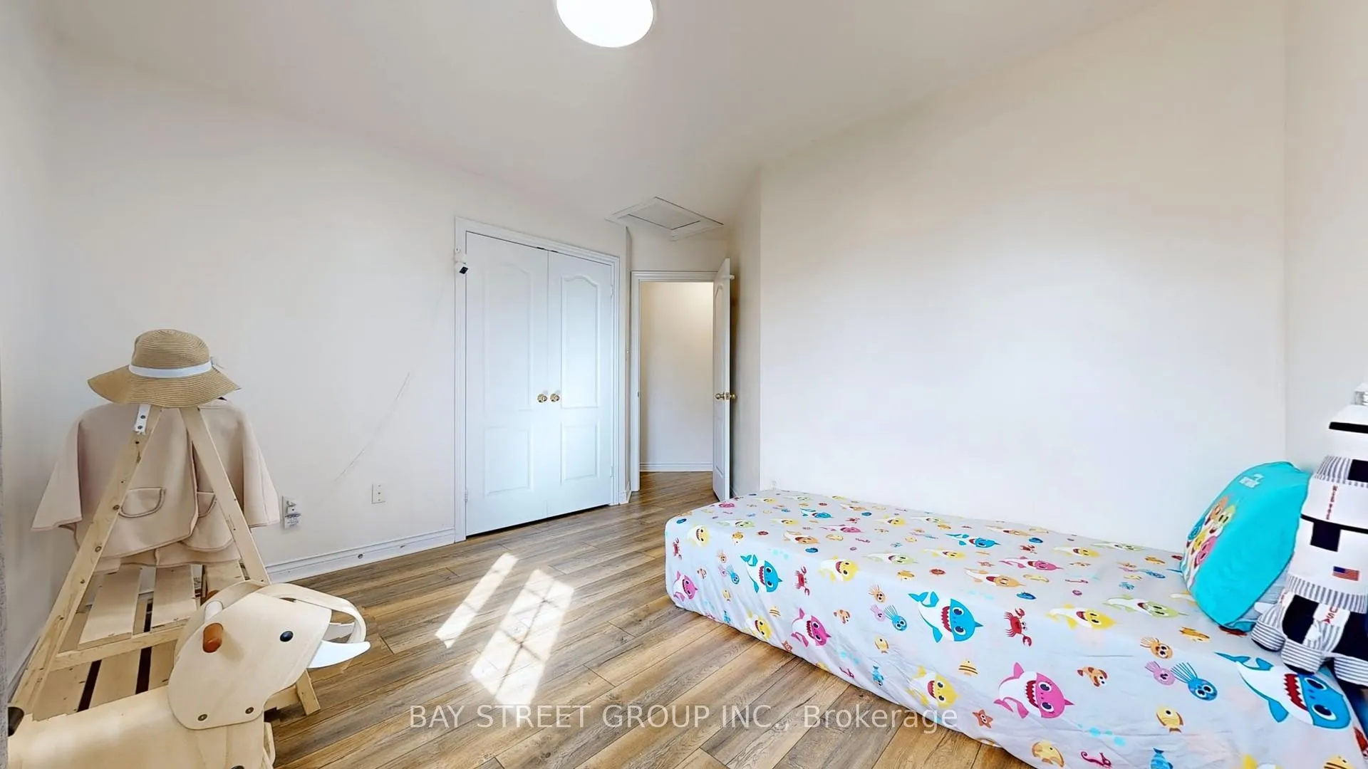 Photo 21 of 27 Boxhill Road, Markham, Milliken Mills East — HOMEH