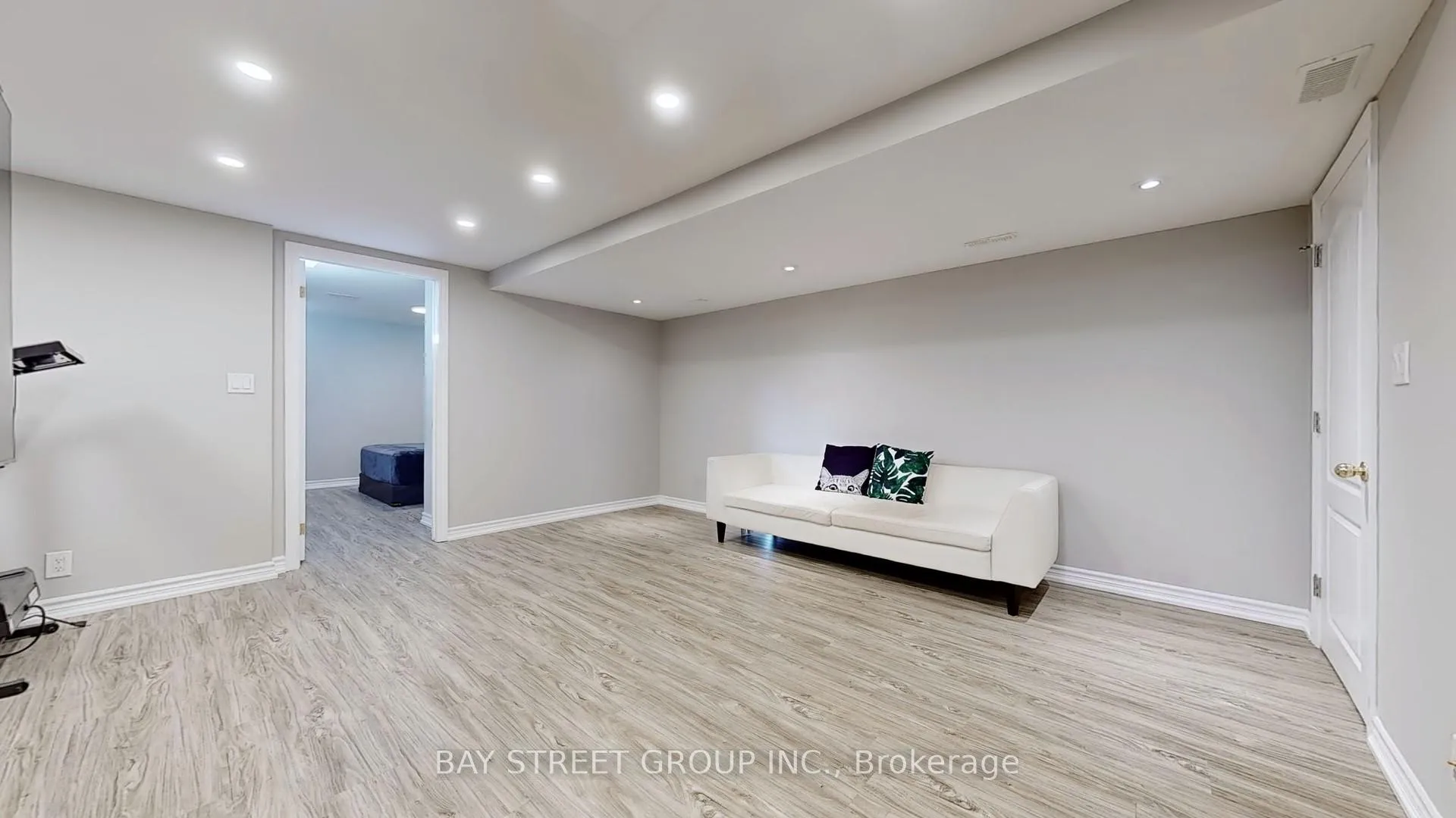 Photo 27 of 27 Boxhill Road, Markham, Milliken Mills East — HOMEH