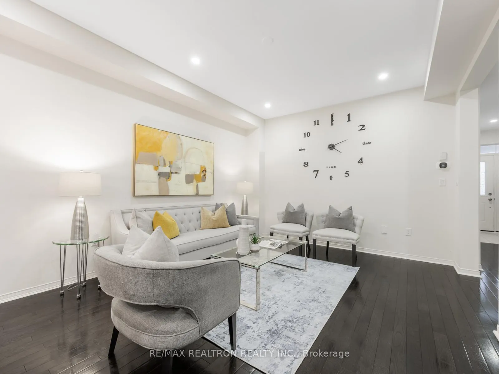 Photo 9 of 178 Angus Drive, Ajax, Central — HOMEH