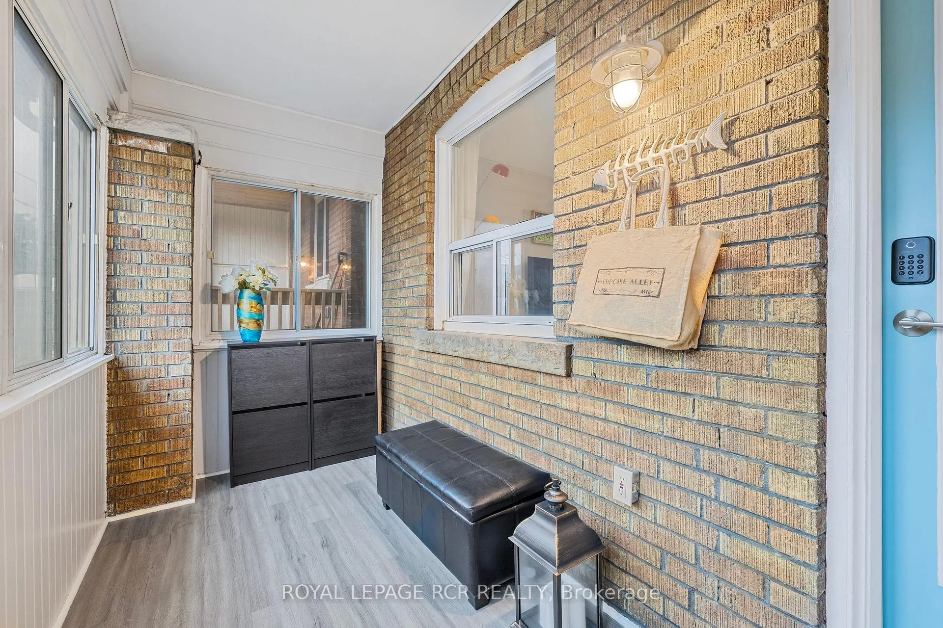 Photo 5 of 391 Kingston Road, Toronto, The Beaches — HOMEH